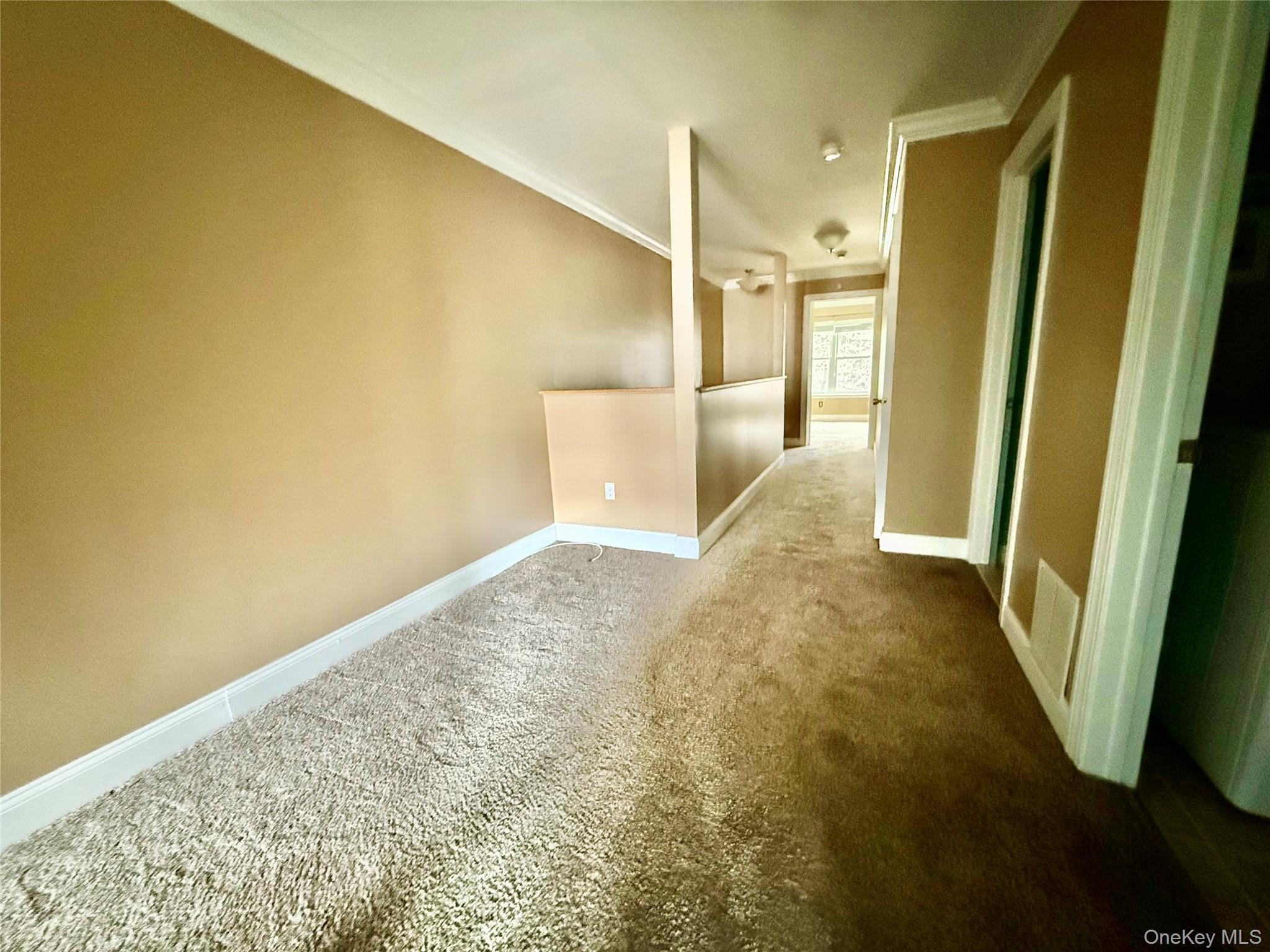 6 Deer Ct Drive, Middletown, NY 10940