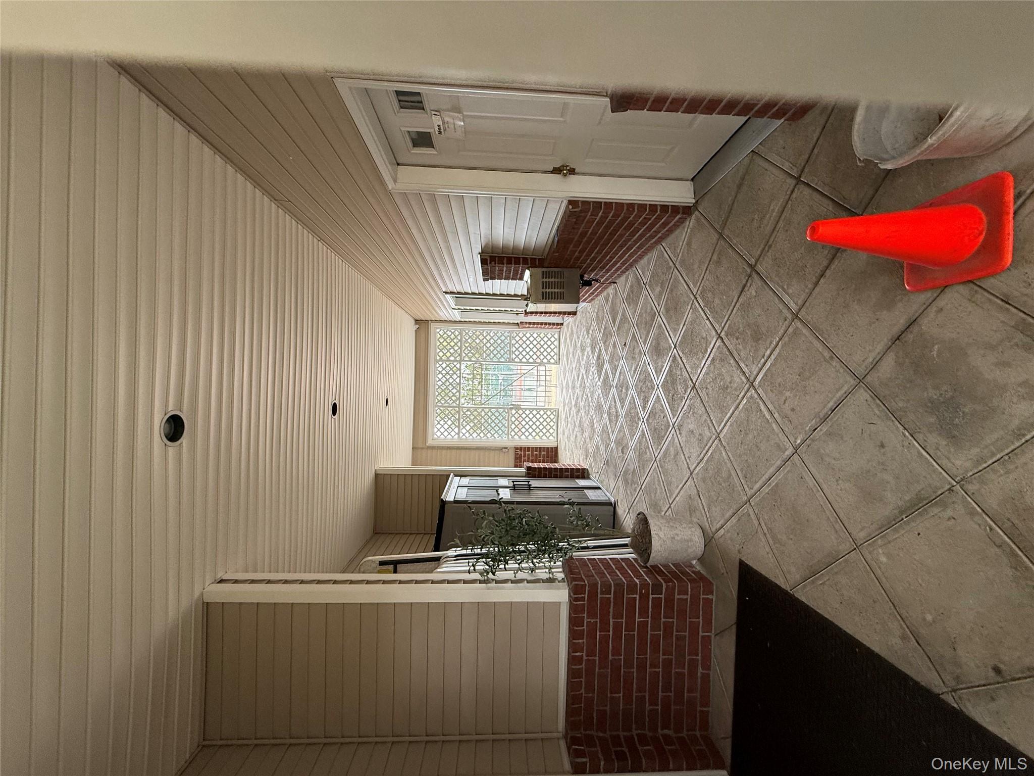 6 Deer Ct Drive, Middletown, NY 10940