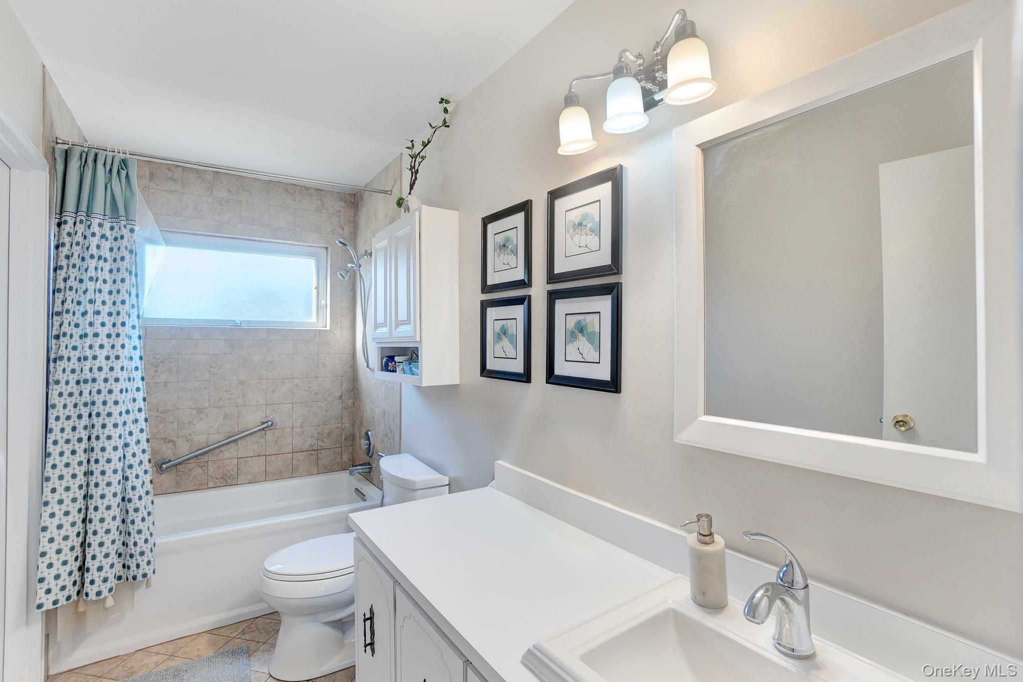 26 Fran Lane, Selden, NY 11784