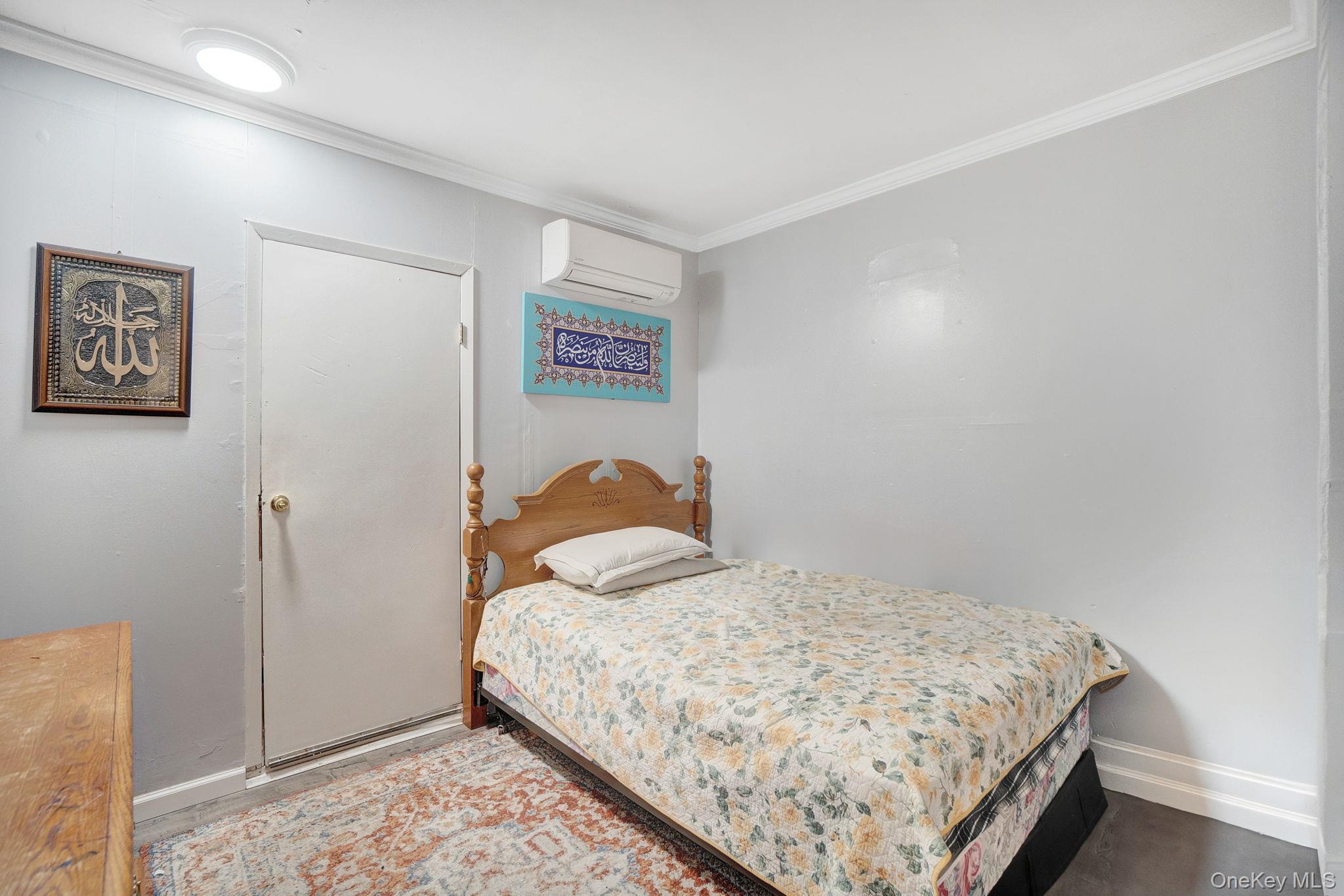 26 Fran Lane, Selden, NY 11784