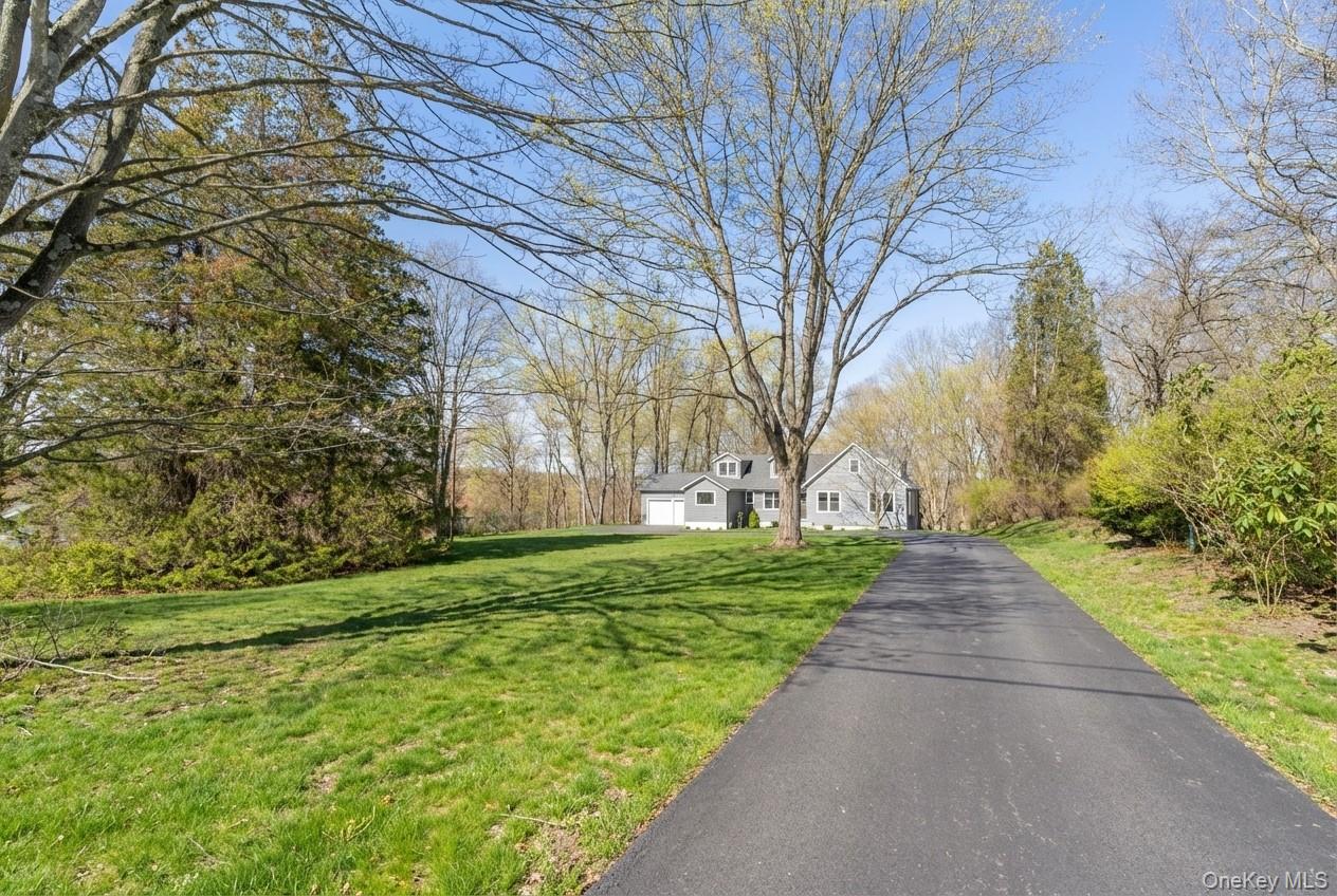 263 Locust Avenue, Cortlandt Manor, NY 10567