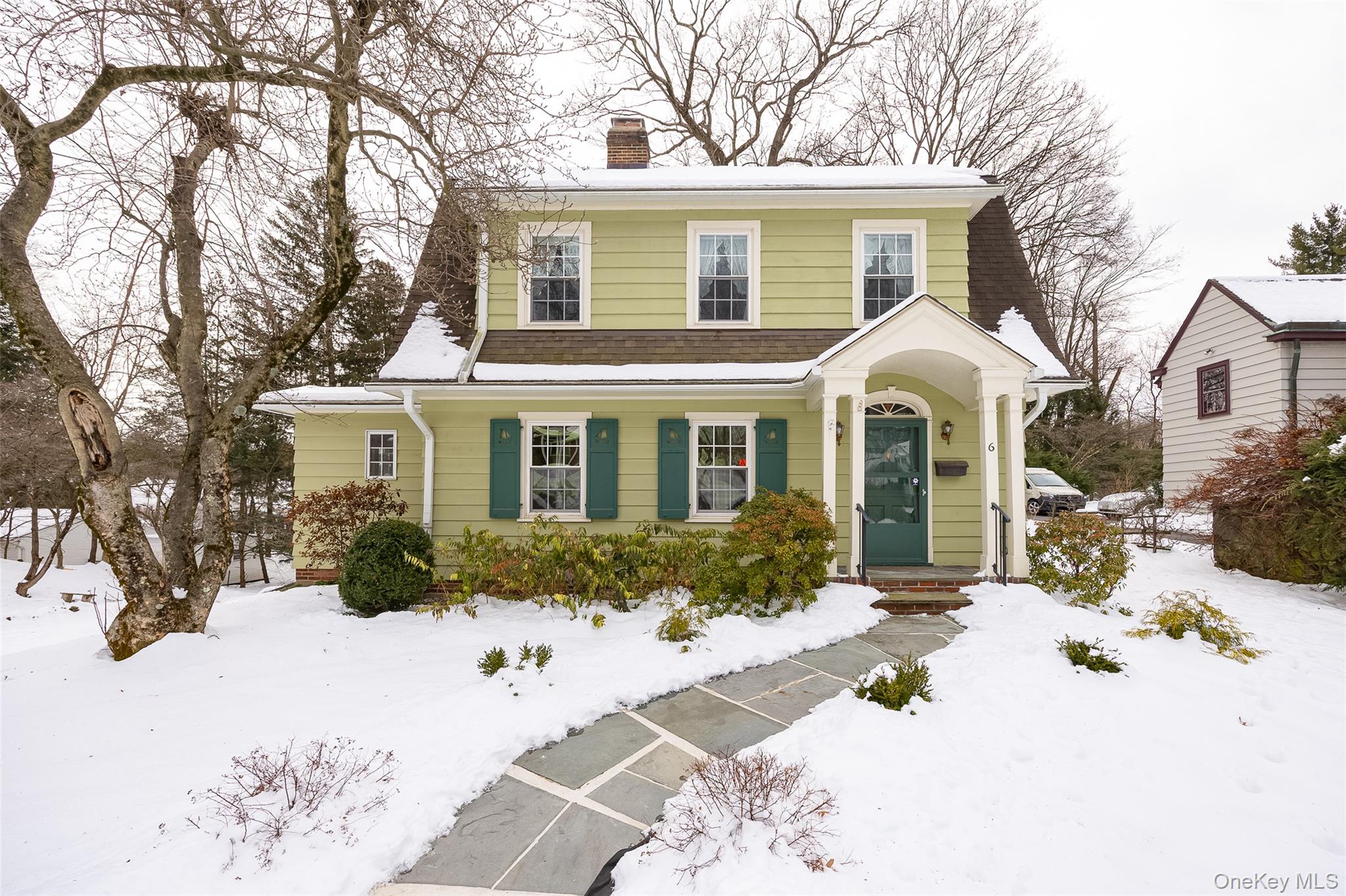 6 Rosalind Road, Poughkeepsie, NY 12601