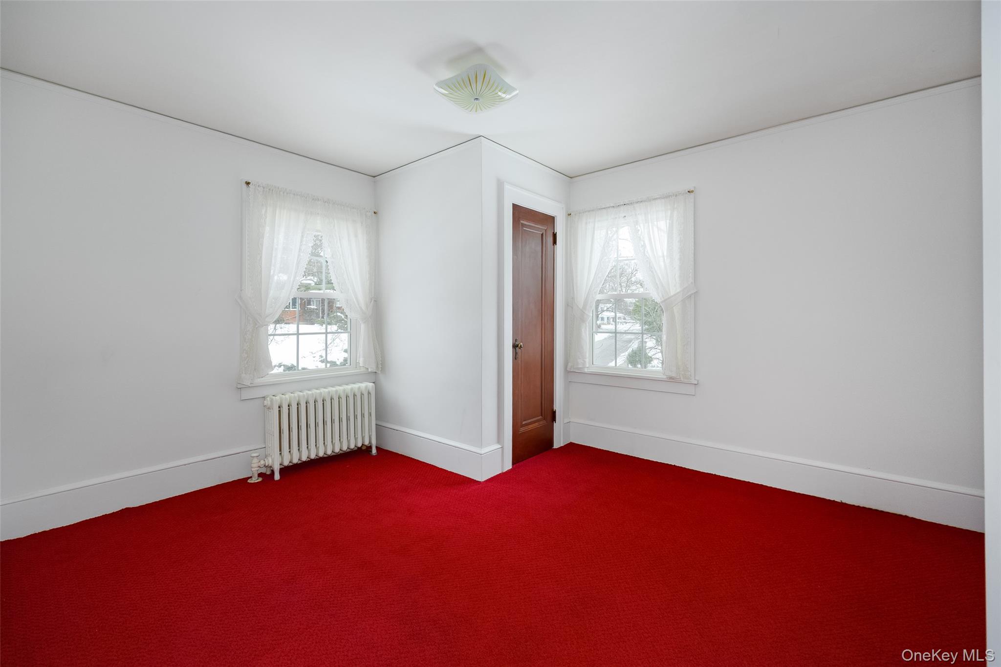 6 Rosalind Road, Poughkeepsie, NY 12601