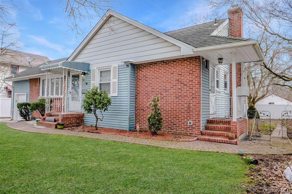 241 Woodbury Road, Hicksville, NY 11801