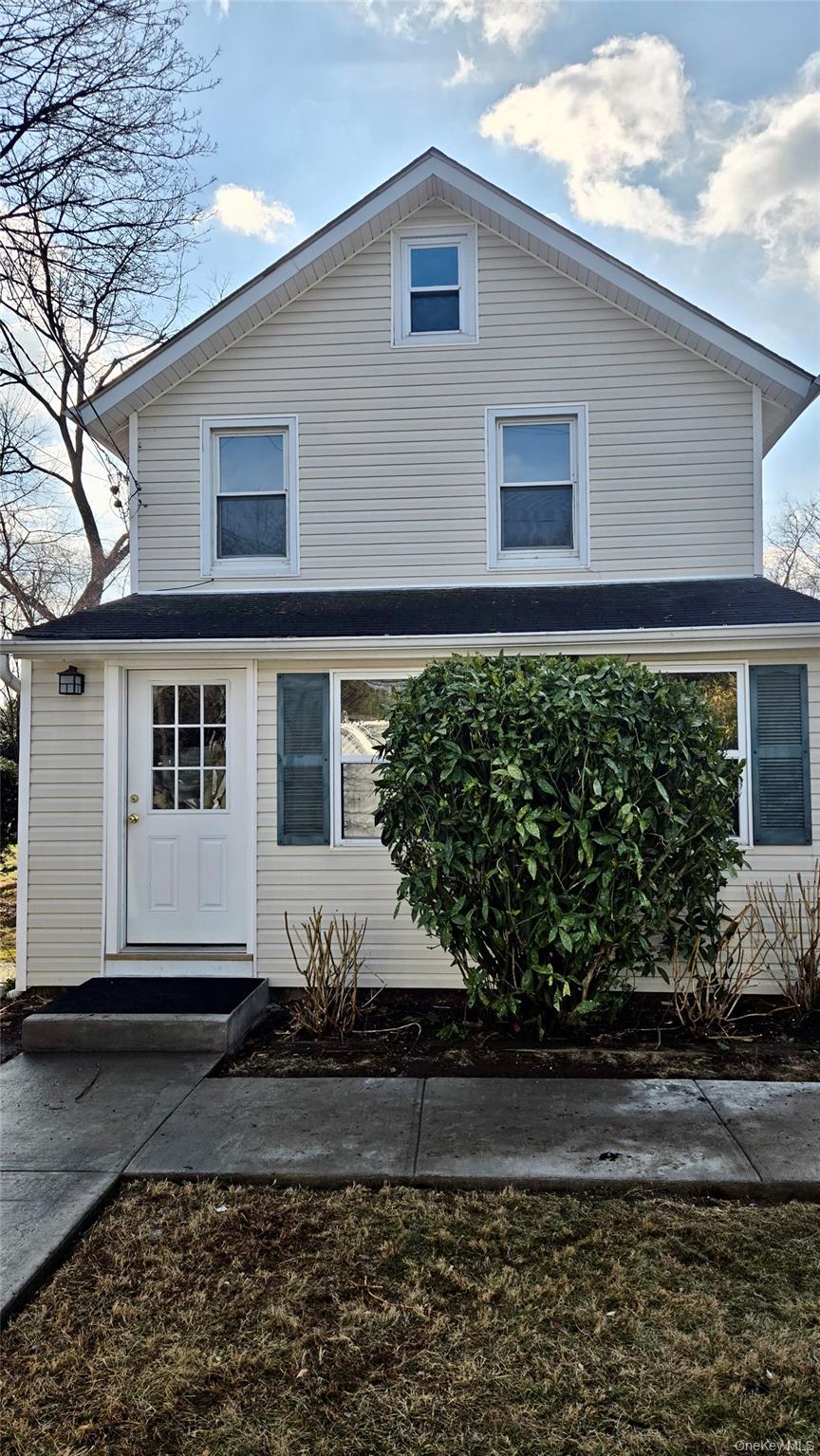 190 W Pulaski Road, Huntington Station, NY 11746