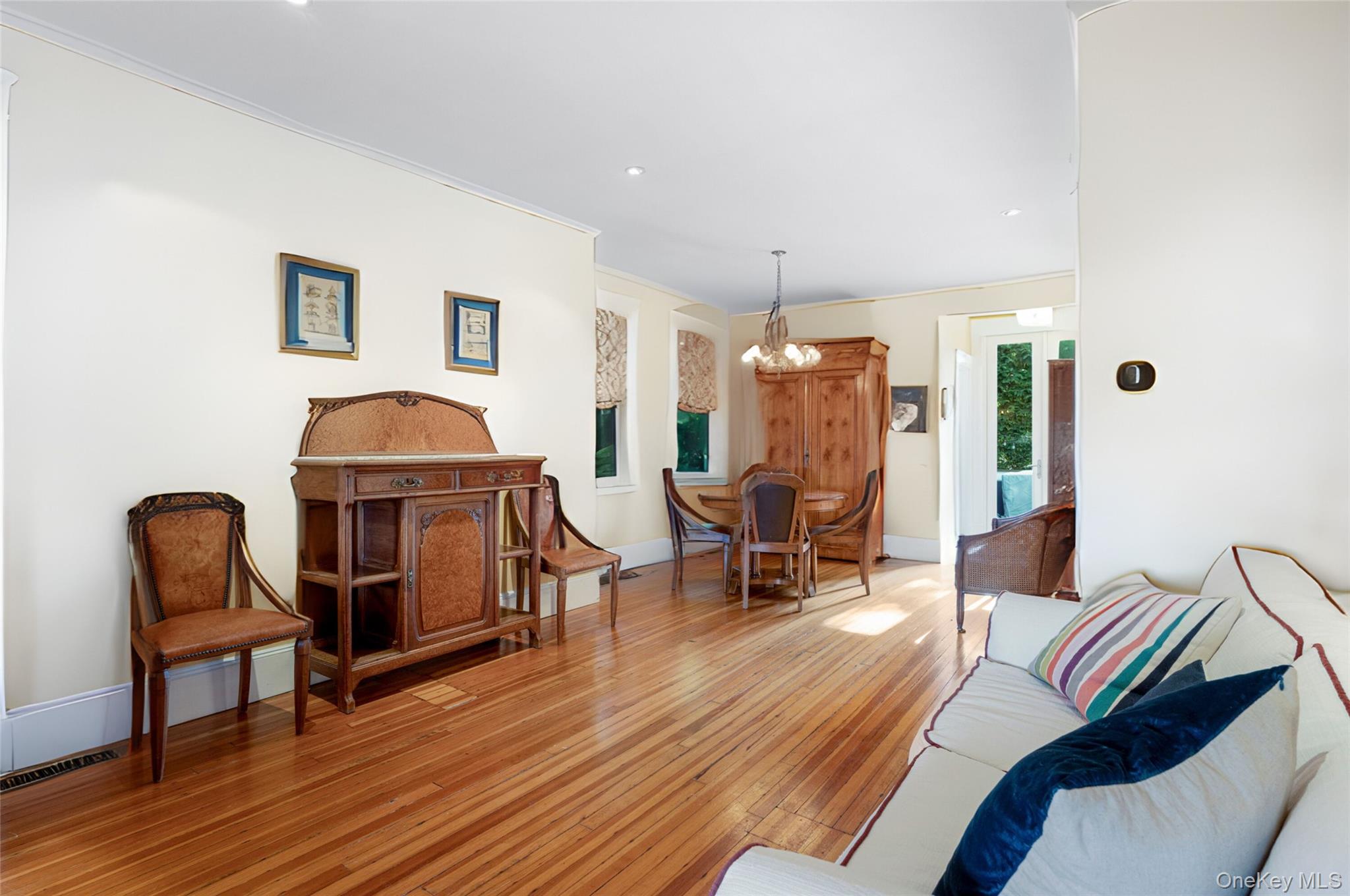 5 Gerlach Place, Larchmont, NY 10538