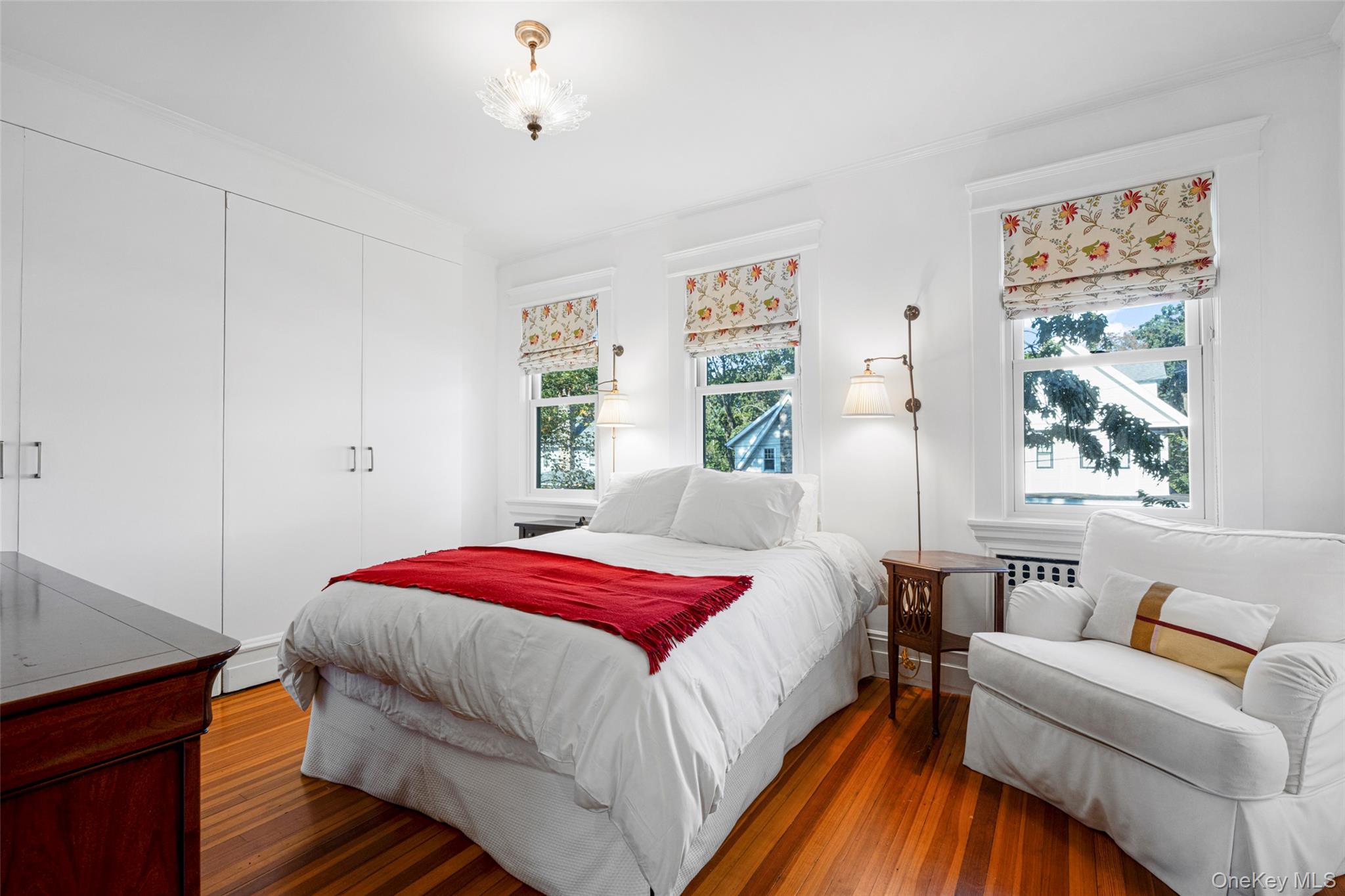 5 Gerlach Place, Larchmont, NY 10538