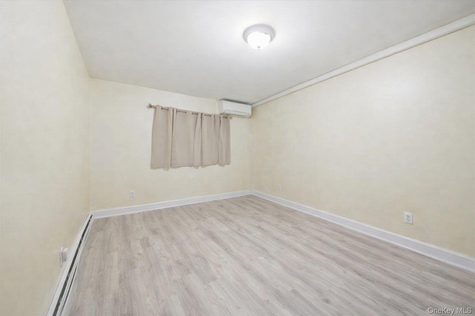 4077 Ely Avenue, Bronx, NY 10466