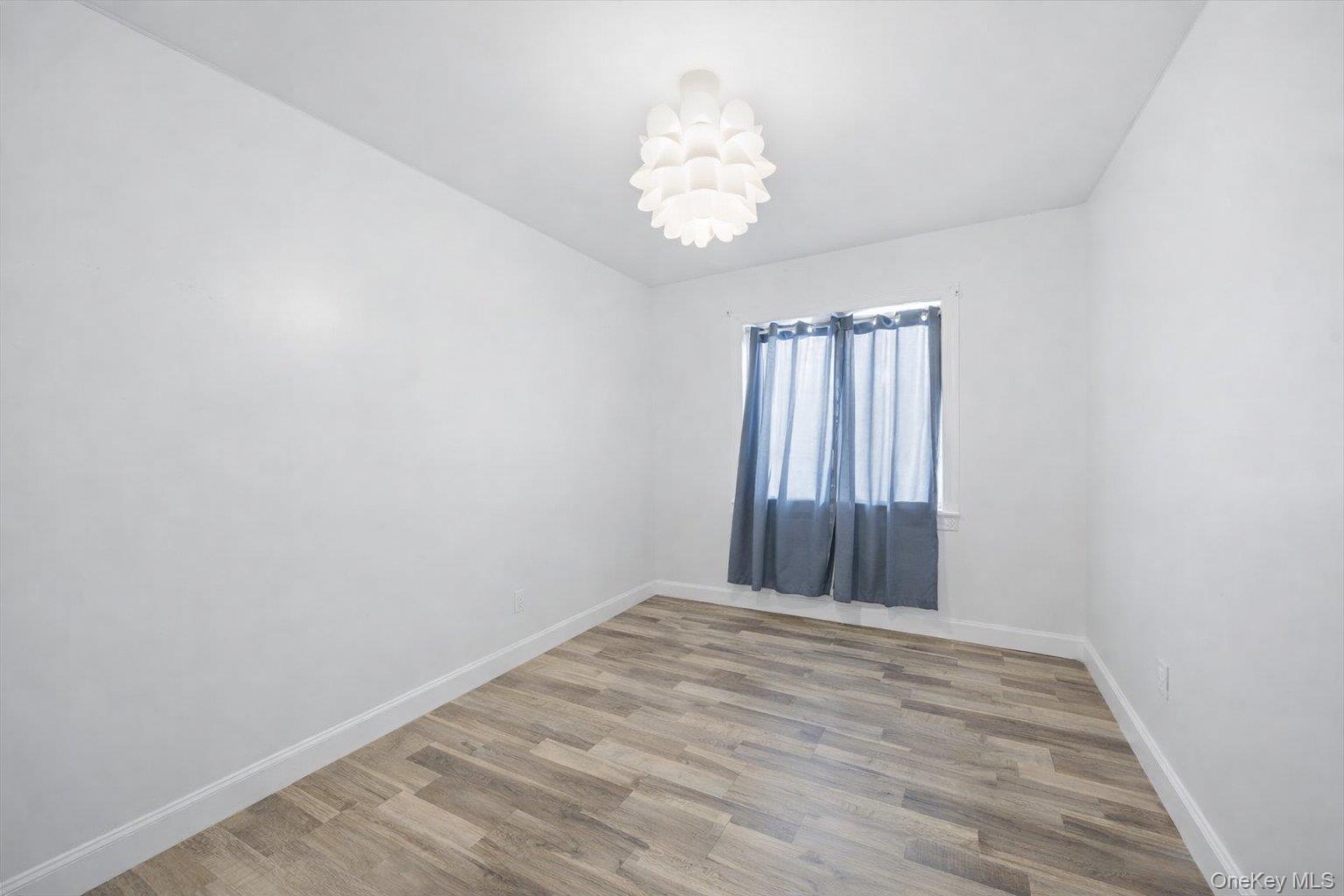 4077 Ely Avenue, Bronx, NY 10466