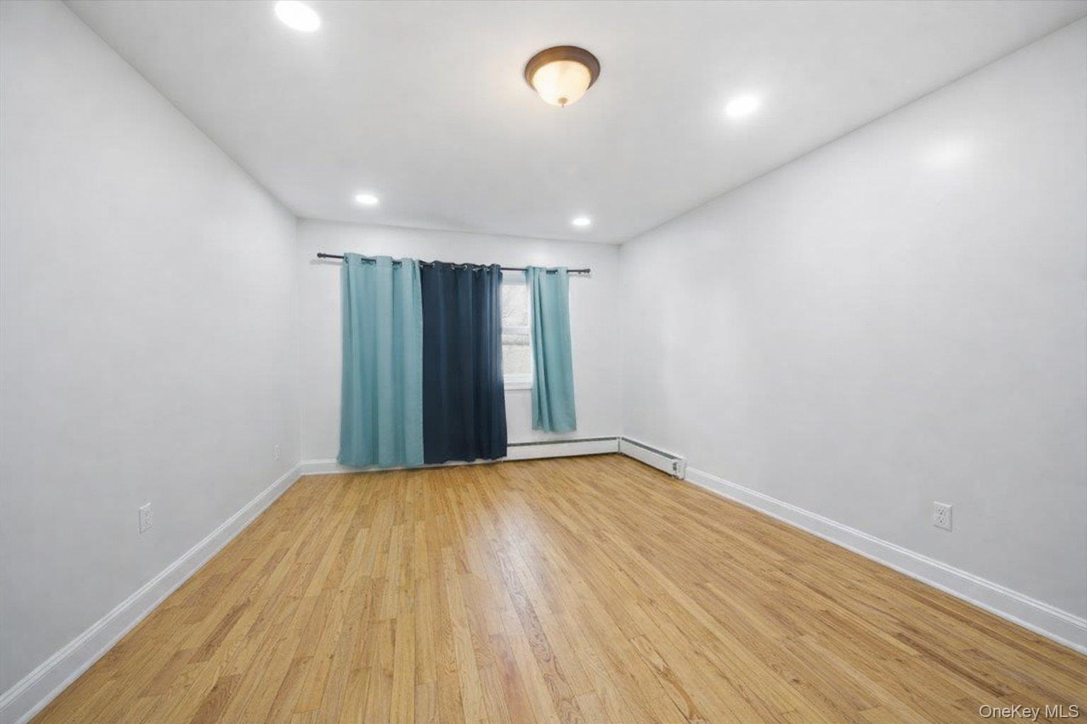 4077 Ely Avenue, Bronx, NY 10466