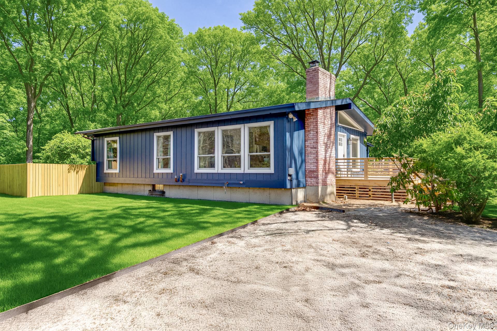 87 Church Lane, East Hampton, NY 11937