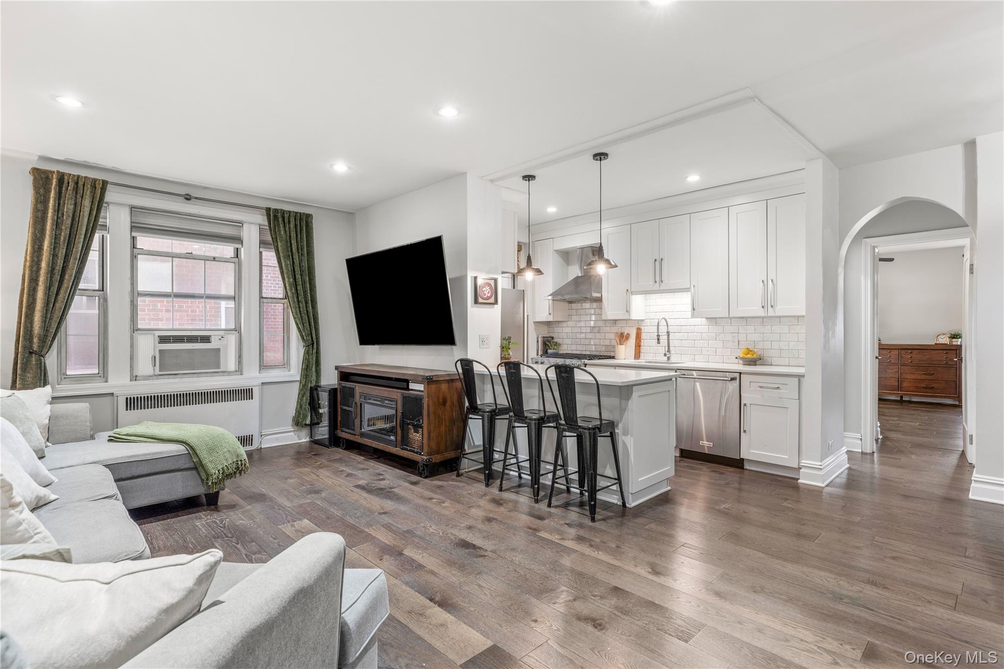 117-01 Park S # A1L, Kew Gardens, NY 11415