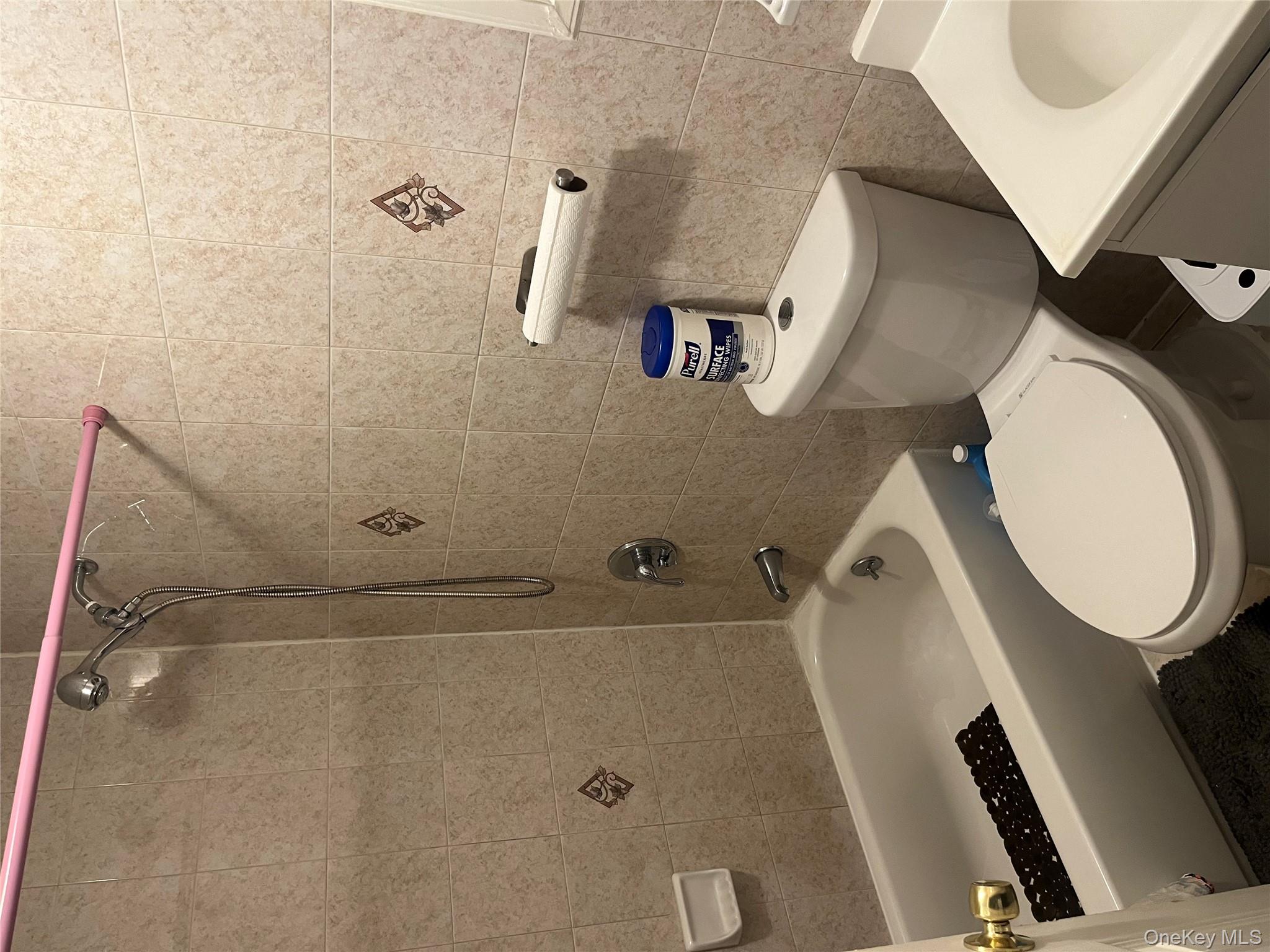 137-15 220th Place, Laurelton, NY 11413