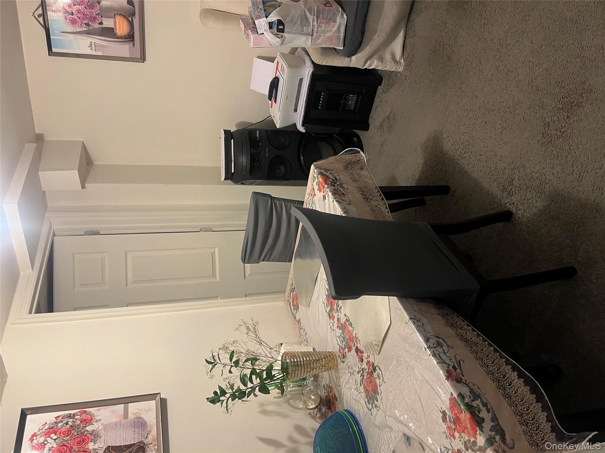 137-15 220th Place, Laurelton, NY 11413