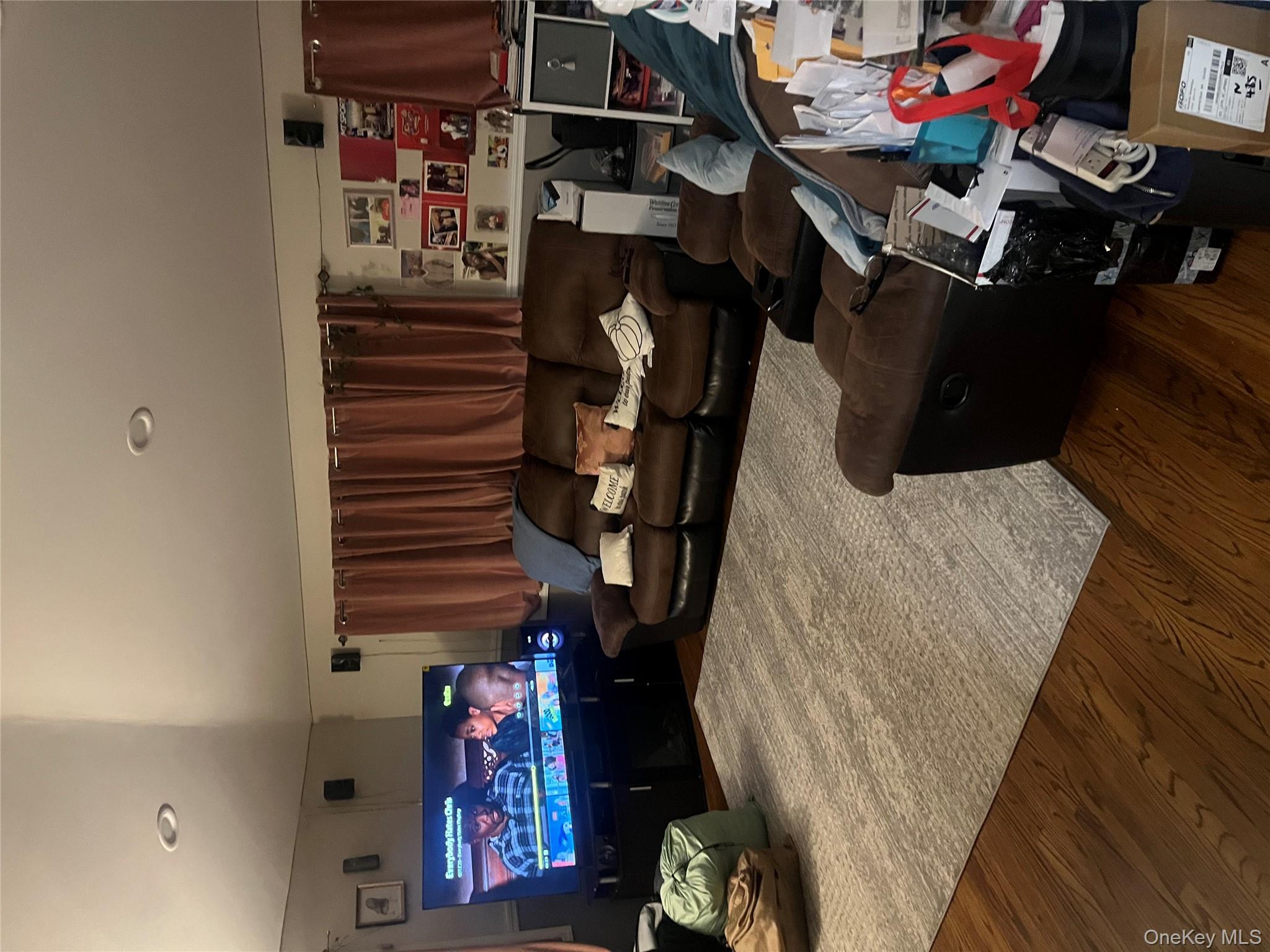 137-15 220th Place, Laurelton, NY 11413