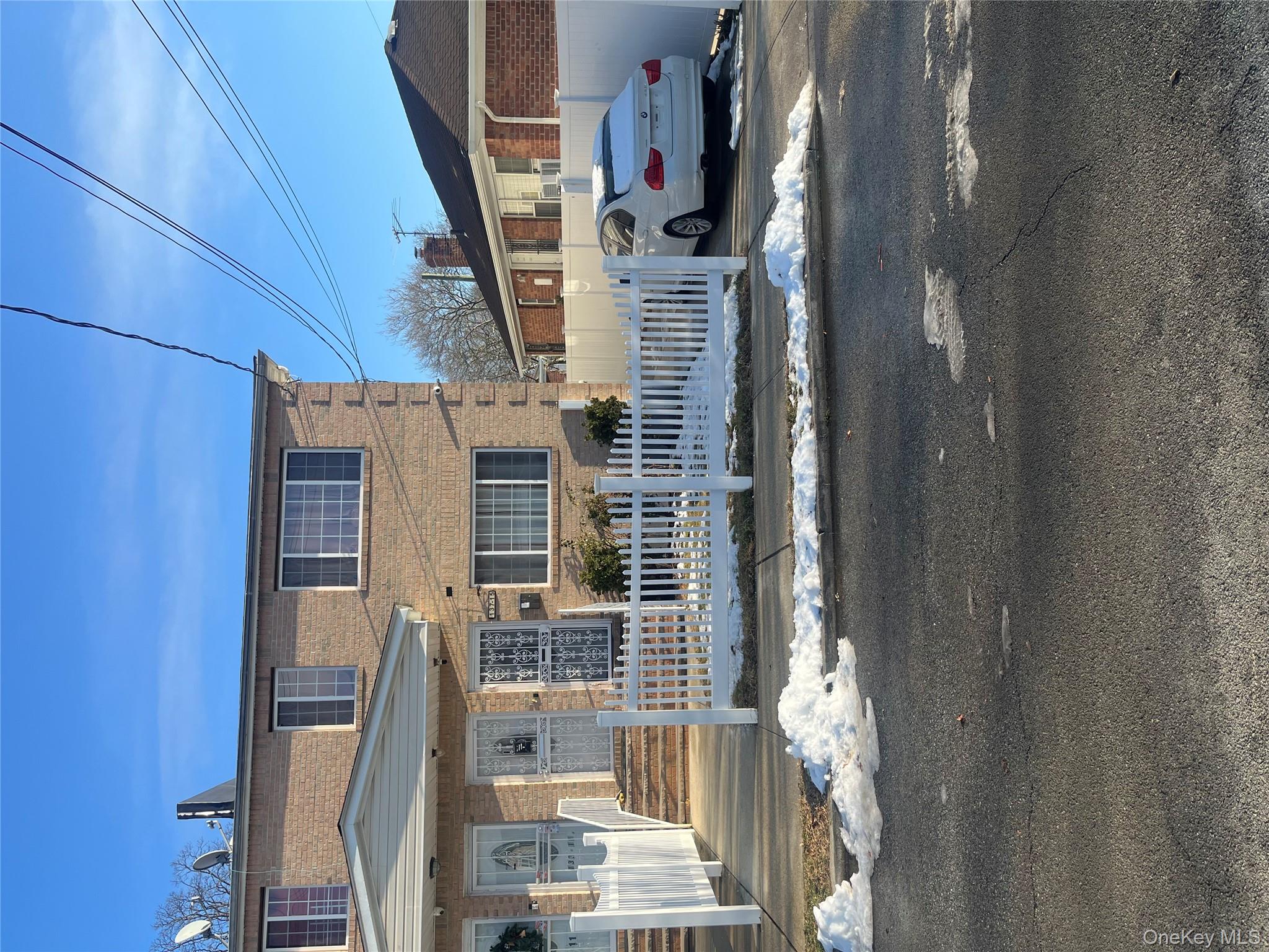 137-15 220th Place, Laurelton, NY 11413