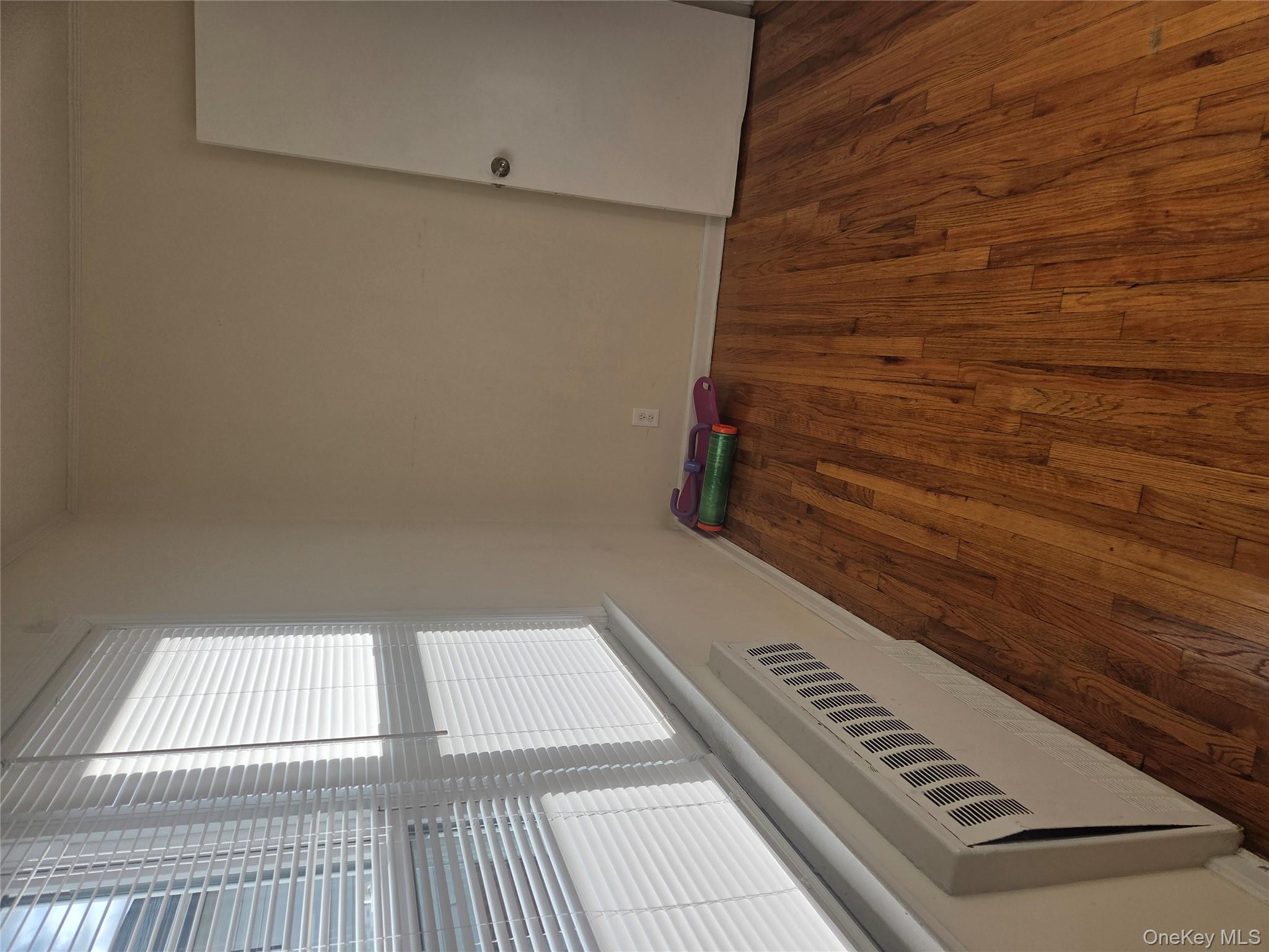 221-20 137th Avenue, Springfield Gardens, NY 11413