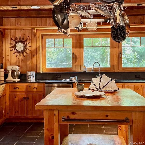 63615 North Road, Greenport, NY 11944