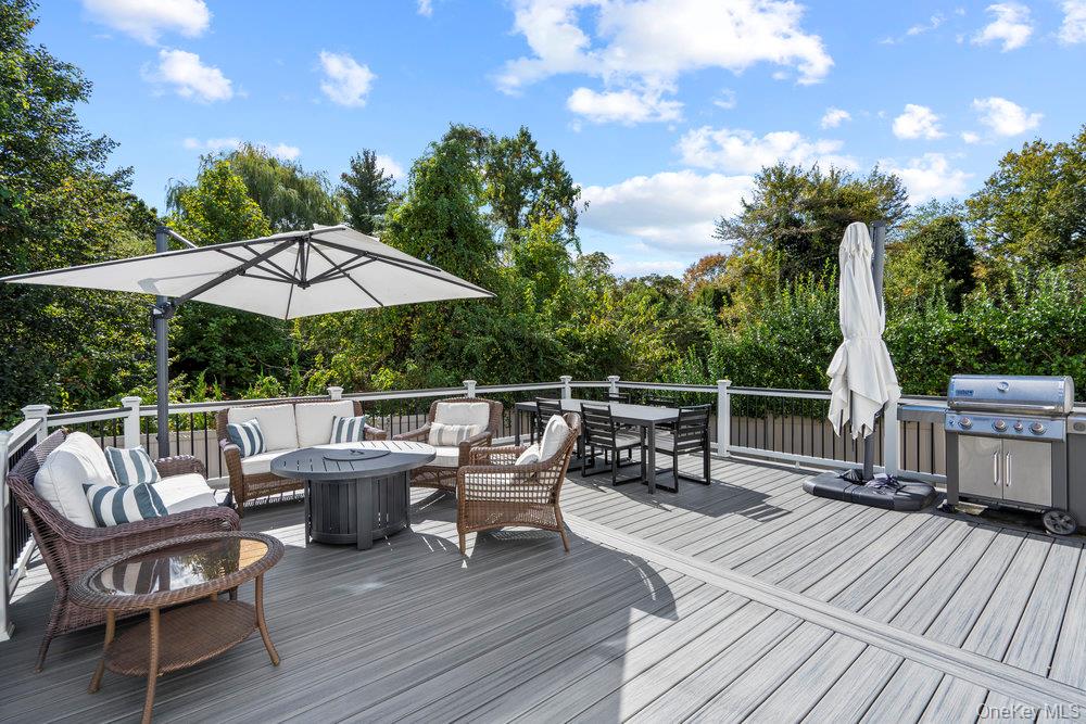 1330 Bea Court, East Meadow, NY 11554