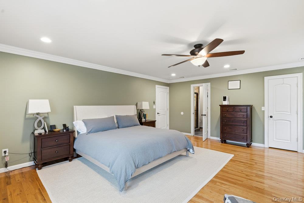 1330 Bea Court, East Meadow, NY 11554