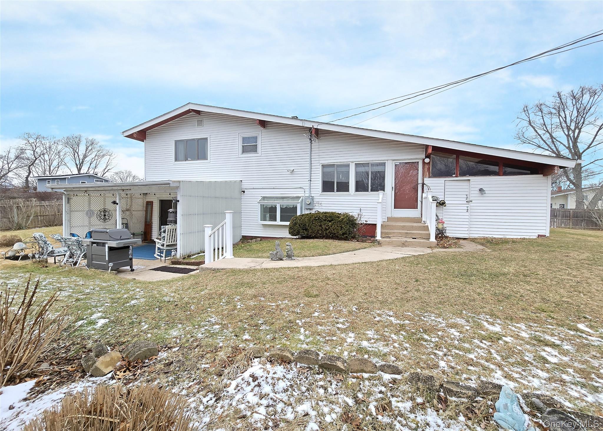 50 Spur Lane, Centereach, NY 11720