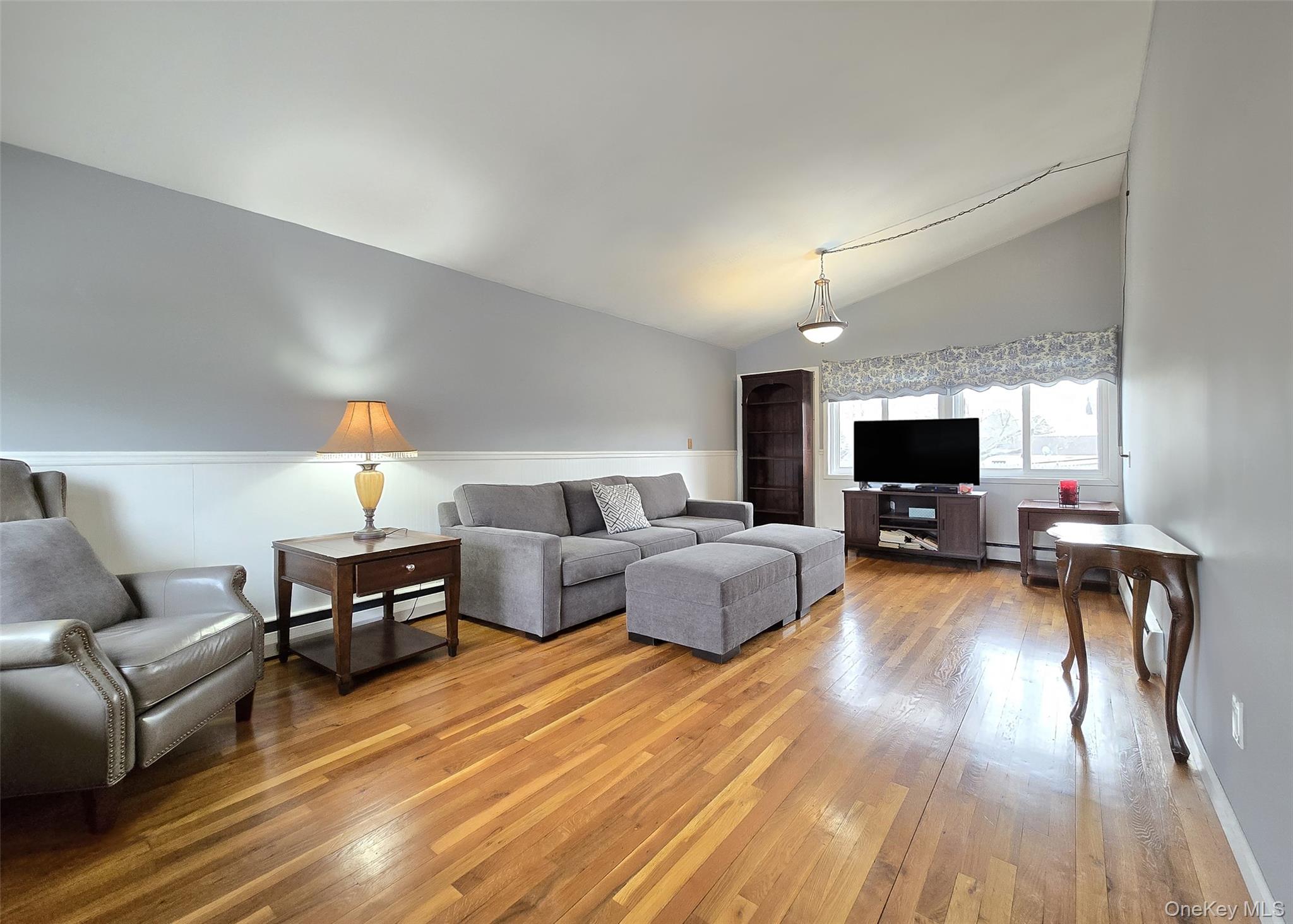 50 Spur Lane, Centereach, NY 11720