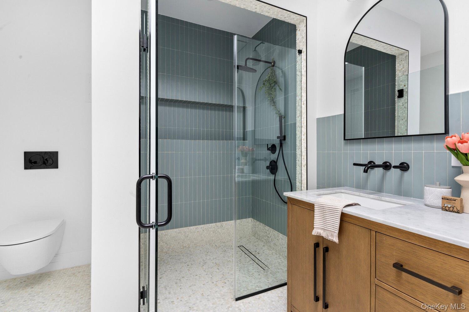 12 PILLING Street, Brooklyn, NY 11207