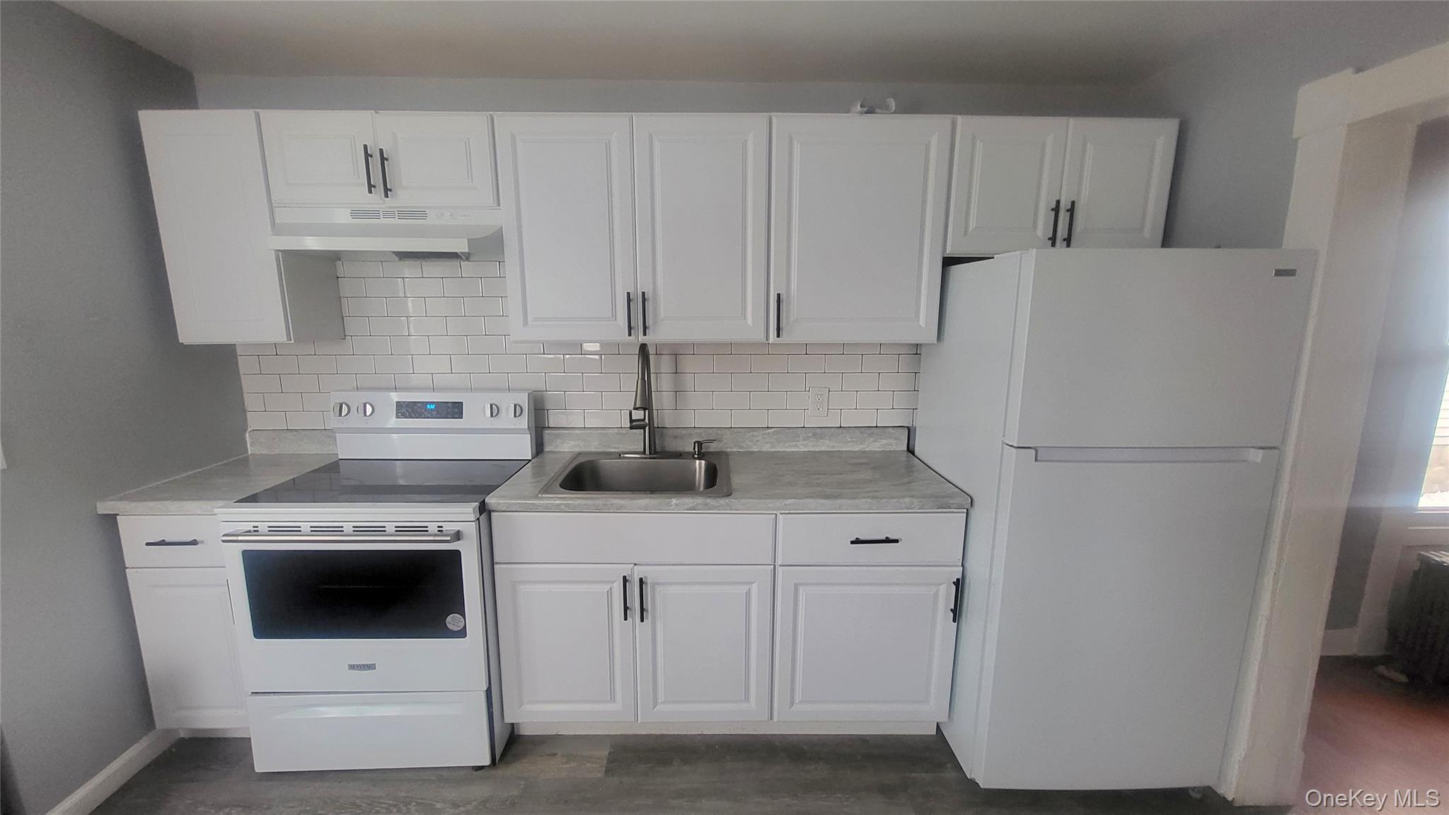 164 Thompson Street, Poughkeepsie, NY 12601