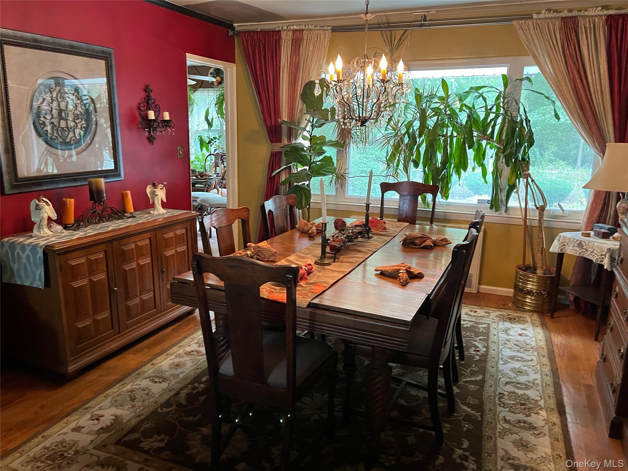 24 Cedar Road, Westbury, NY 11590