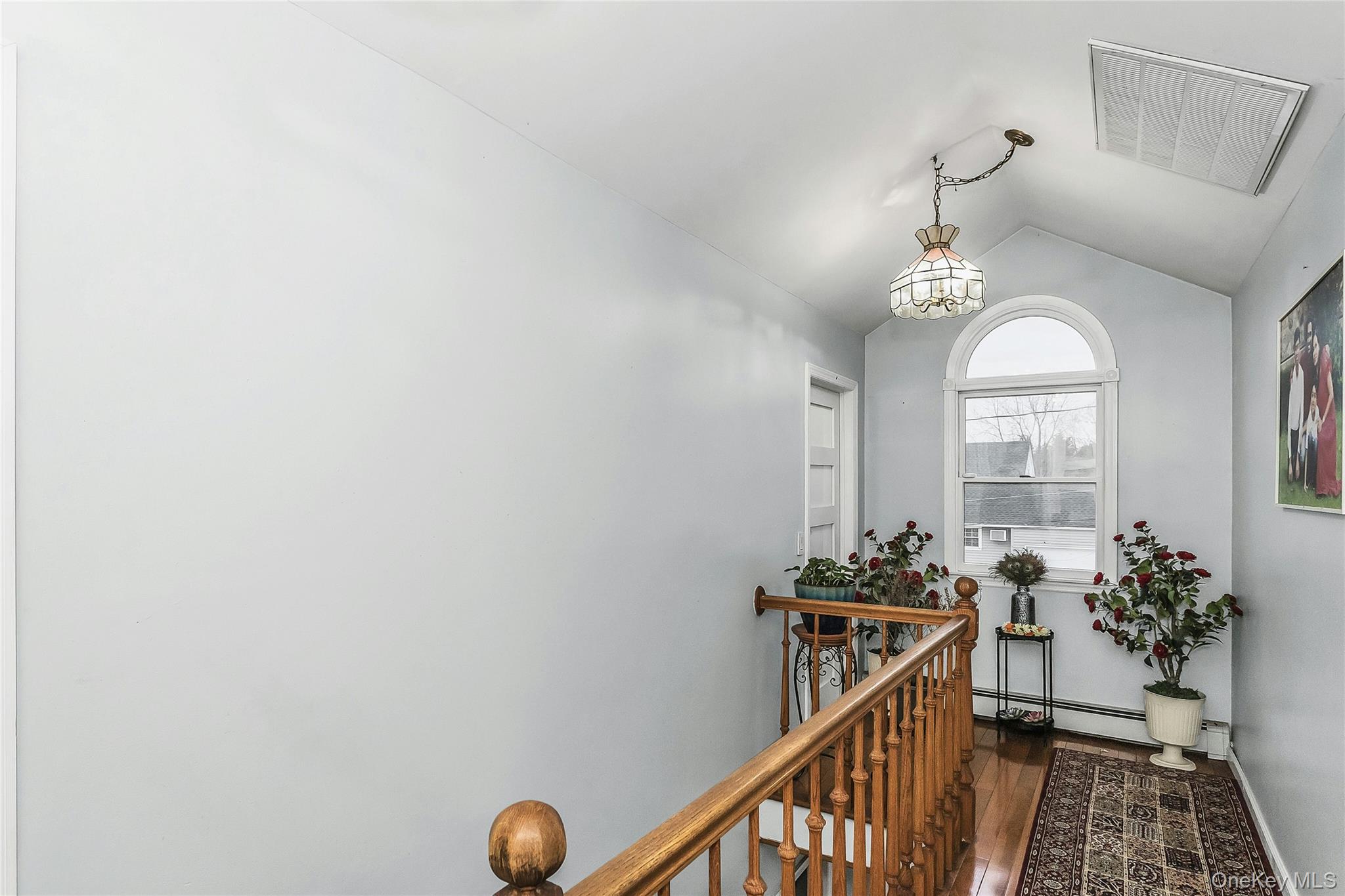 5 Malone Street, Hicksville, NY 11801