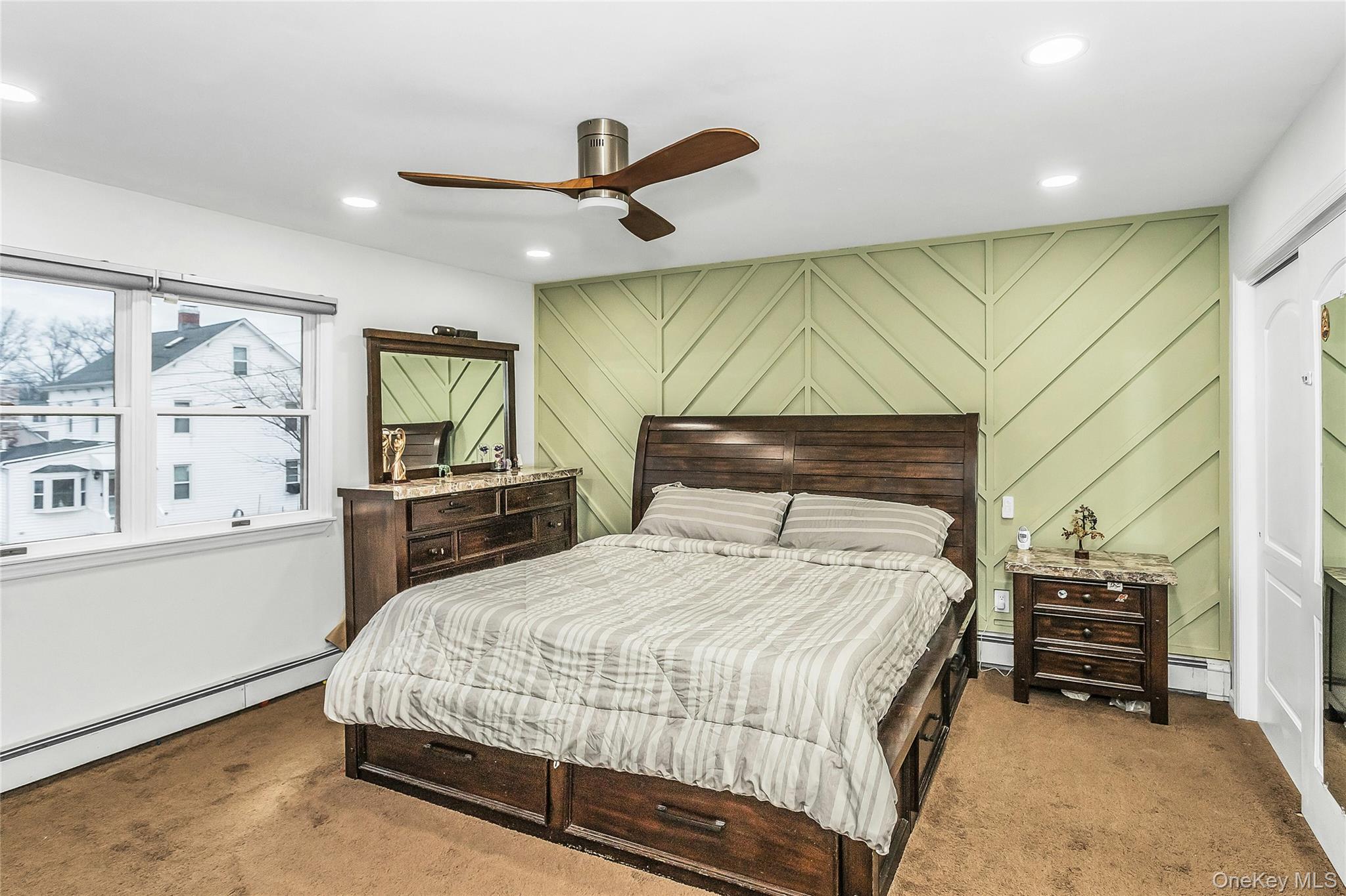 5 Malone Street, Hicksville, NY 11801