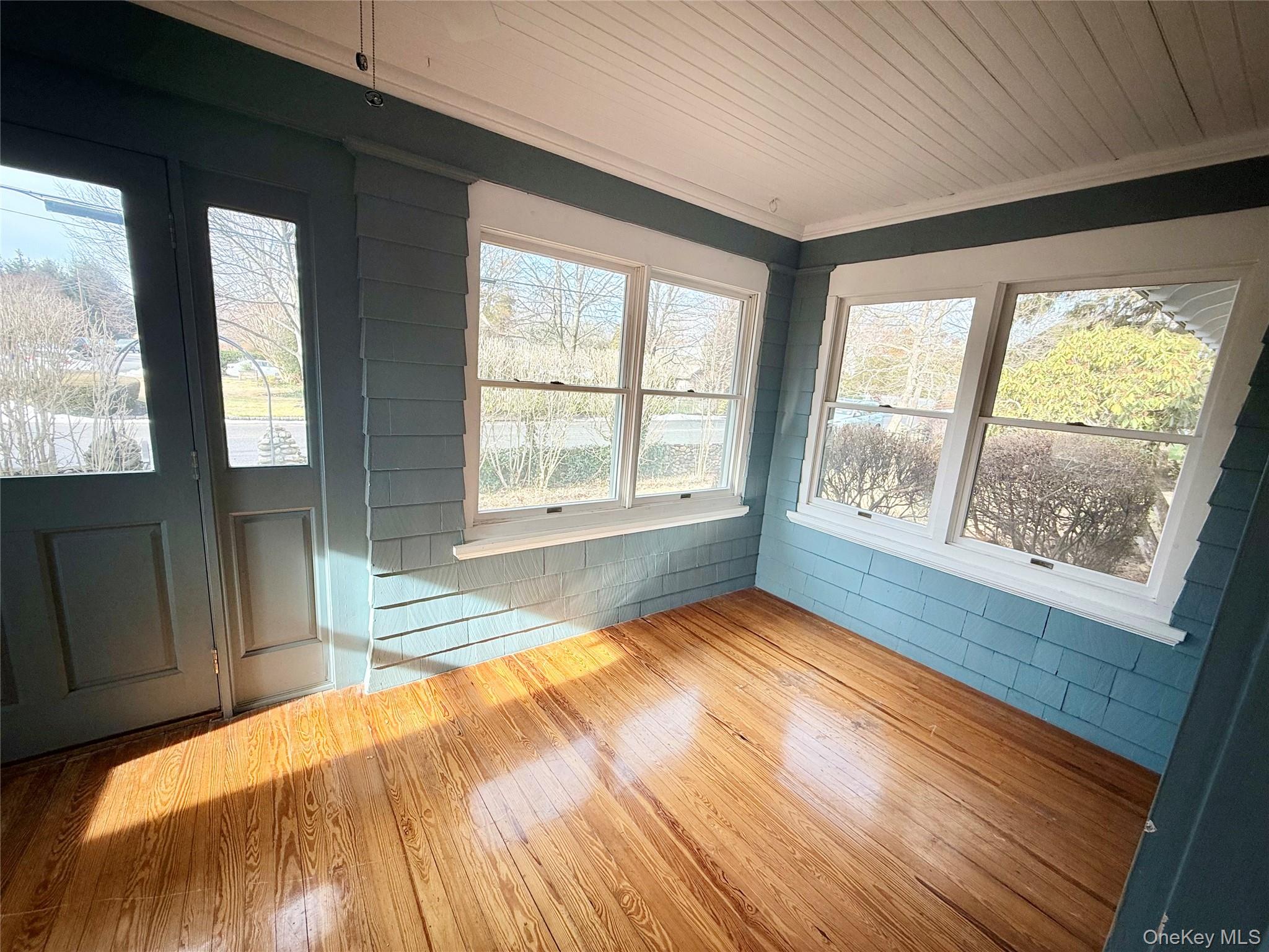 34 Maple Avenue, Northport, NY 11768