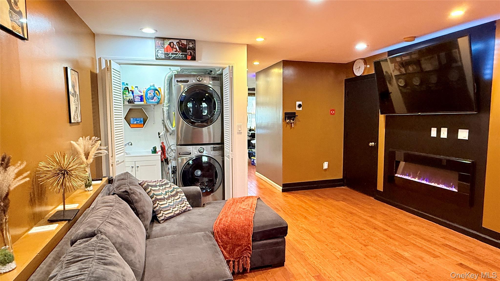 660 Williams Avenue, Brooklyn, NY 11207