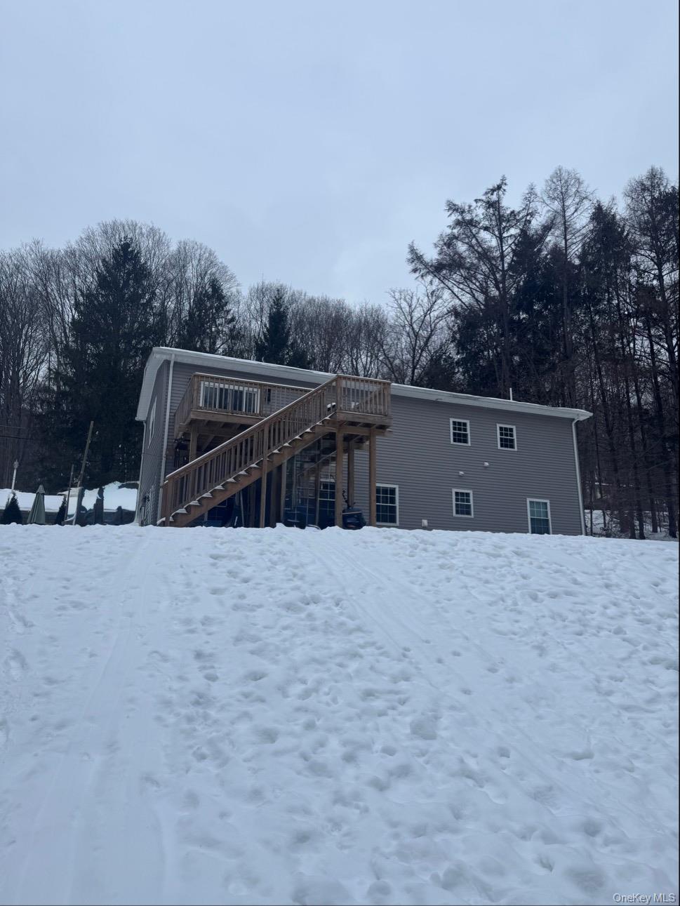 198 Pleasant Ridge Road, Poughquag, NY 12570