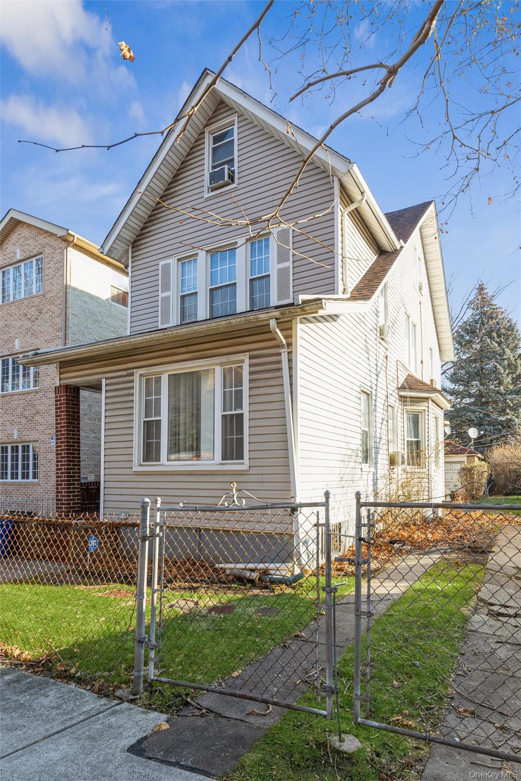 717 E 37th Street, Brooklyn, NY 11203