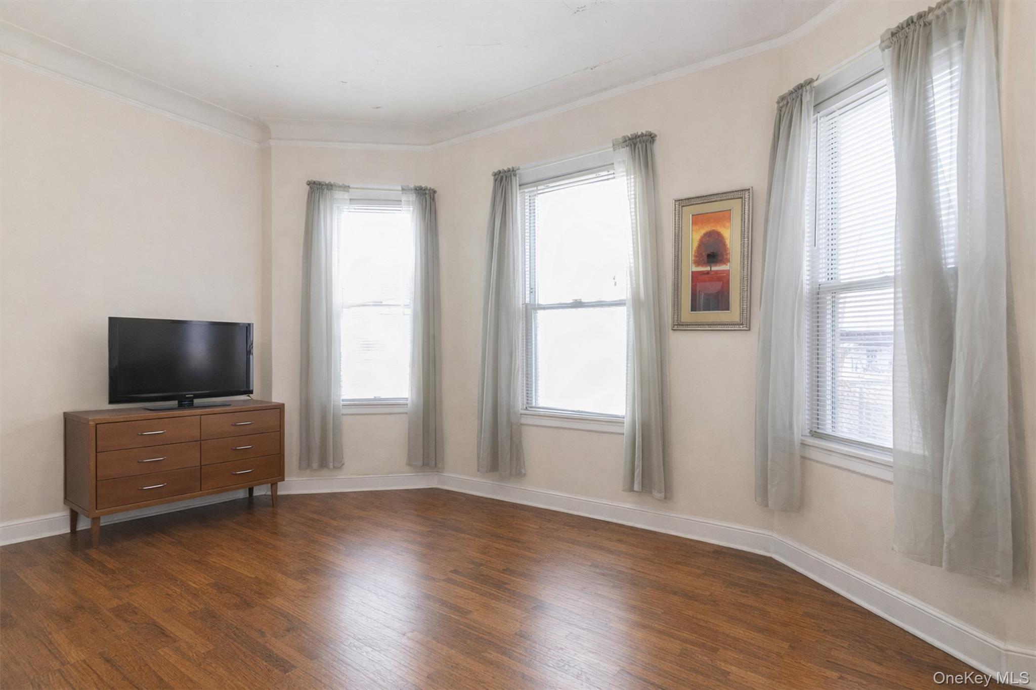 717 E 37th Street, Brooklyn, NY 11203