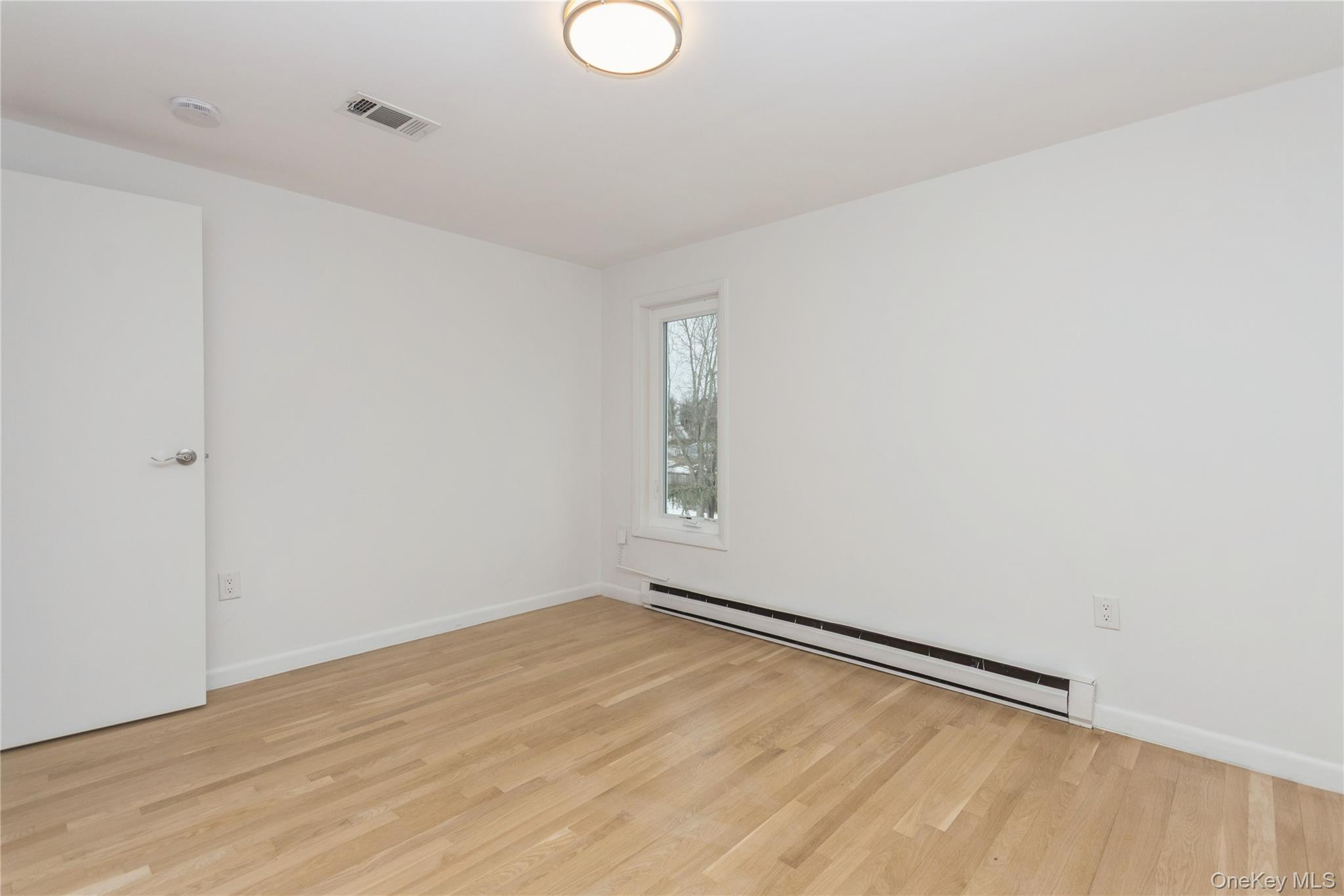 20 Lake Road, Mahopac, NY 10541