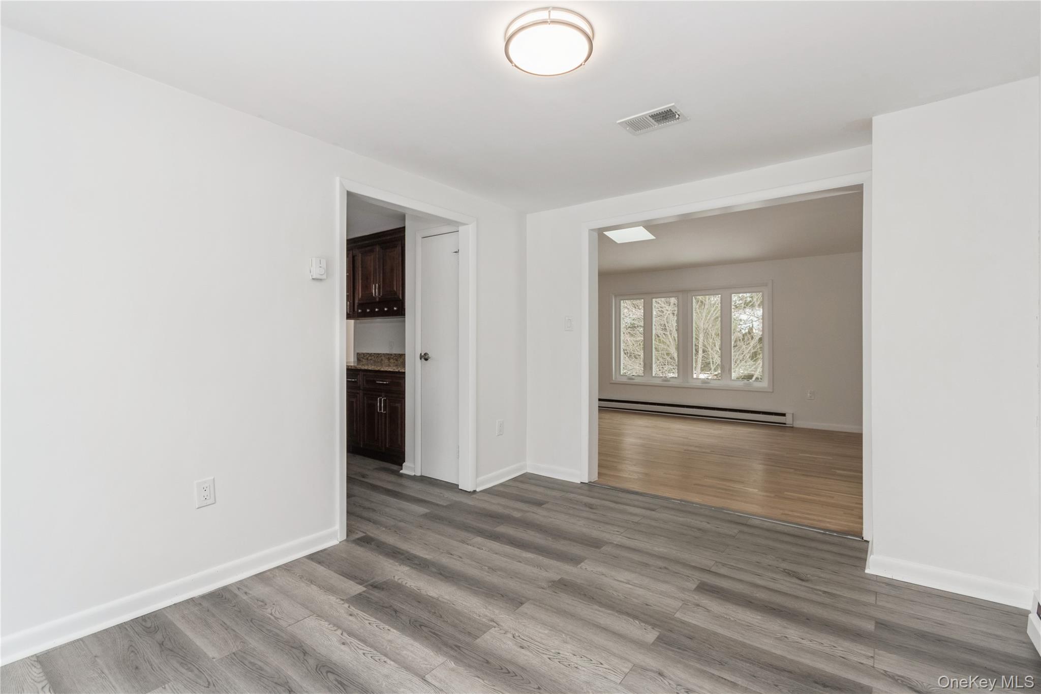 20 Lake Road, Mahopac, NY 10541