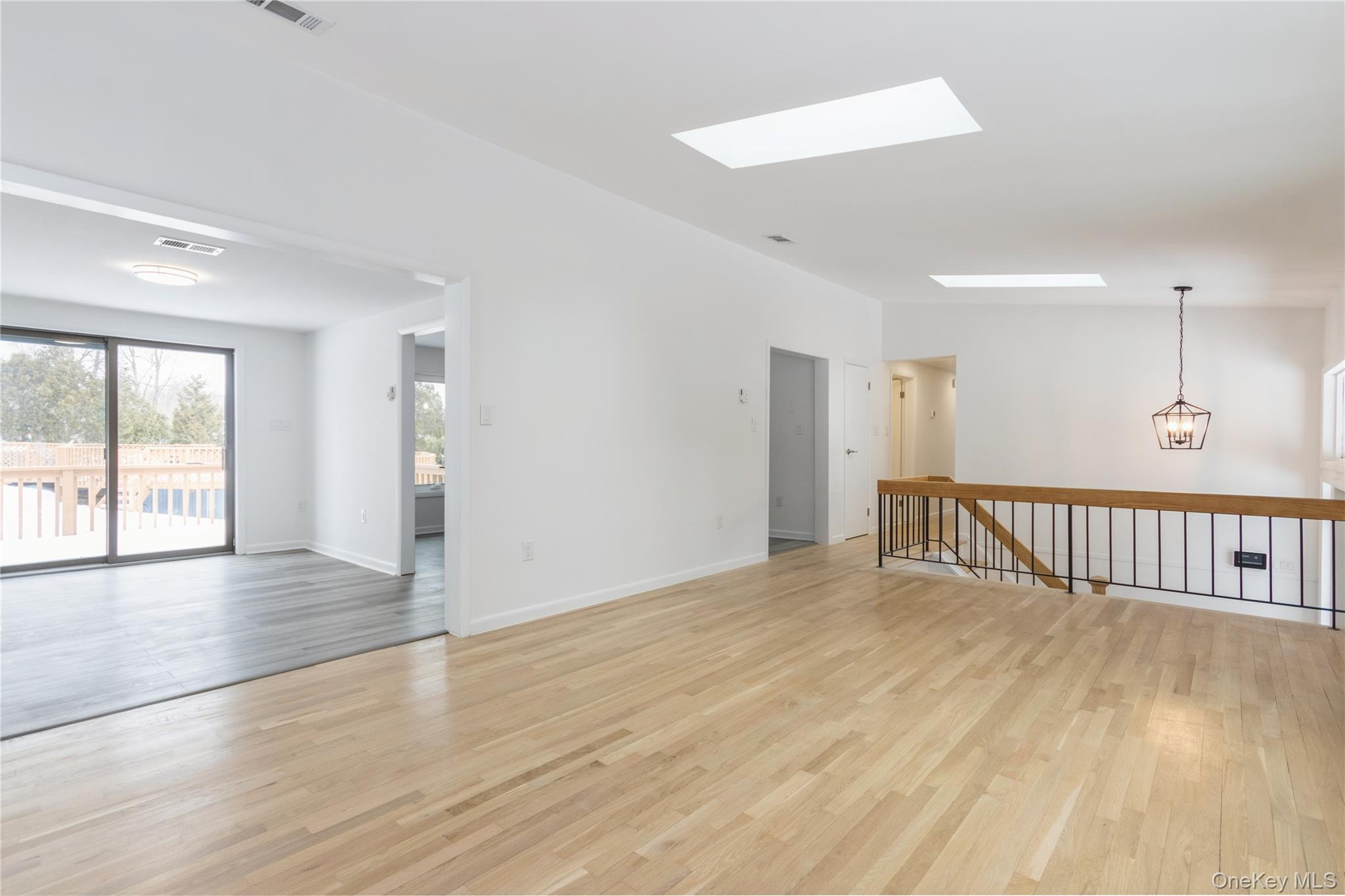 20 Lake Road, Mahopac, NY 10541