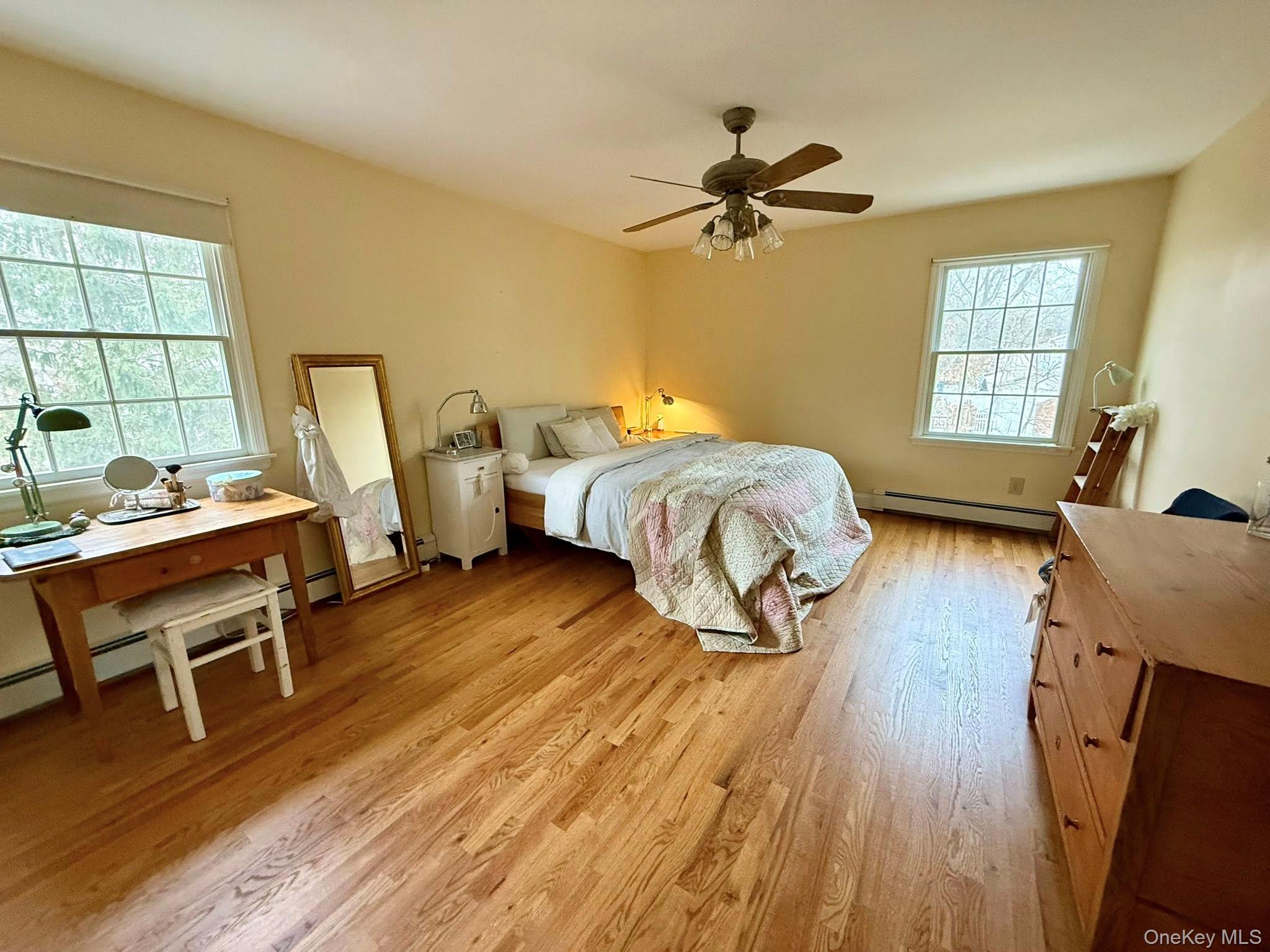 86 Krispin Lane, East Setauket, NY 11733