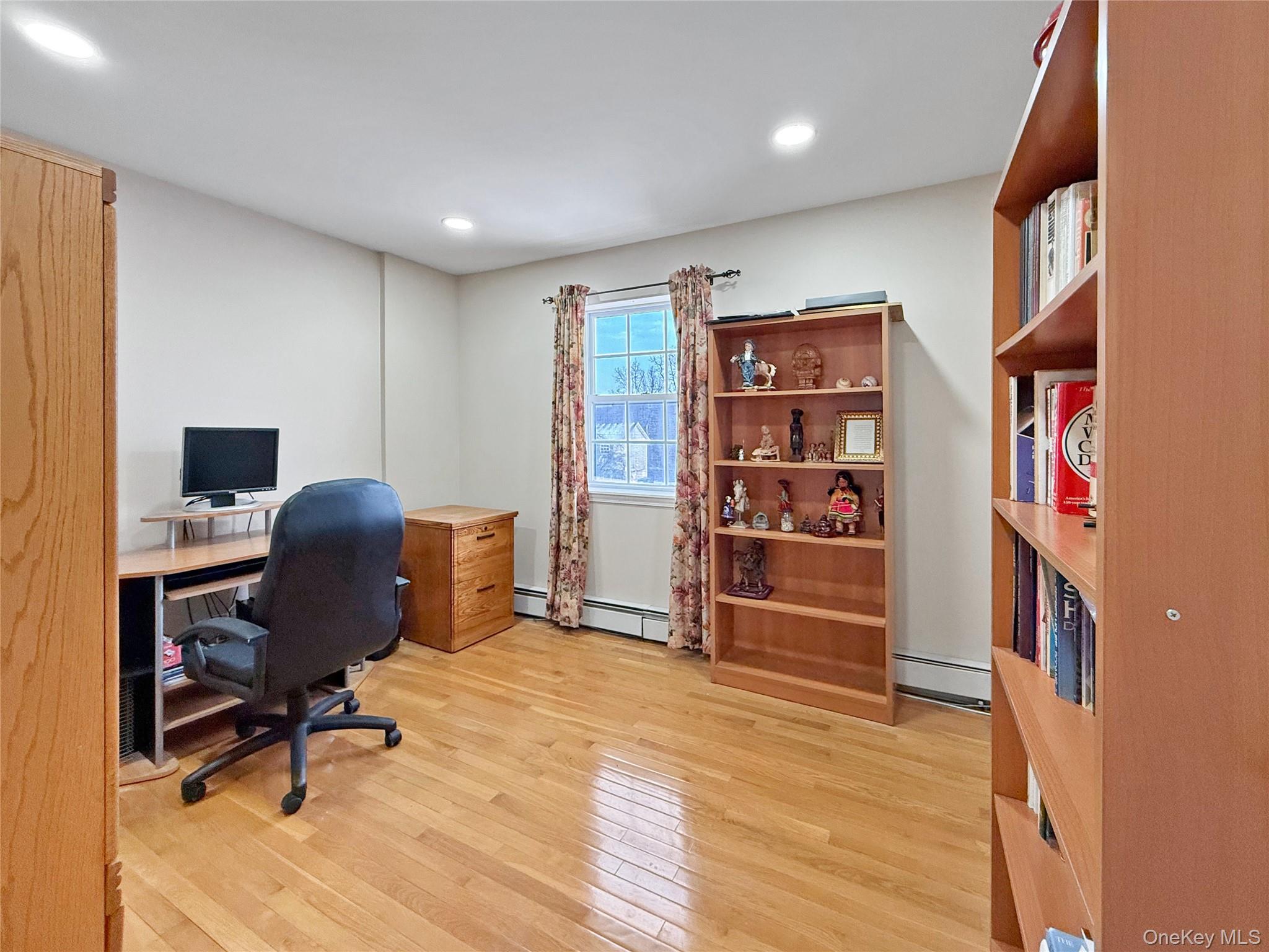 22 Sharon Drive, Middletown, NY 10941