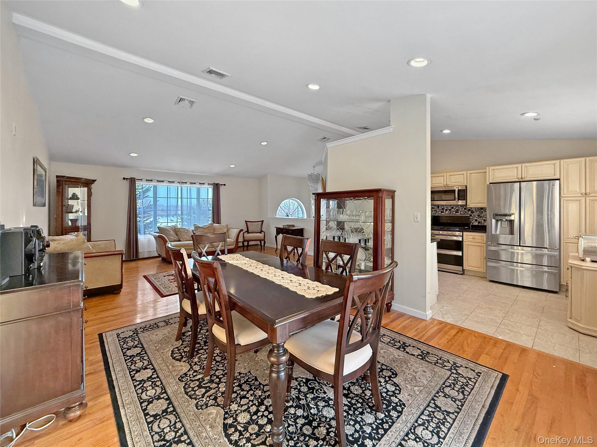 22 Sharon Drive, Middletown, NY 10941