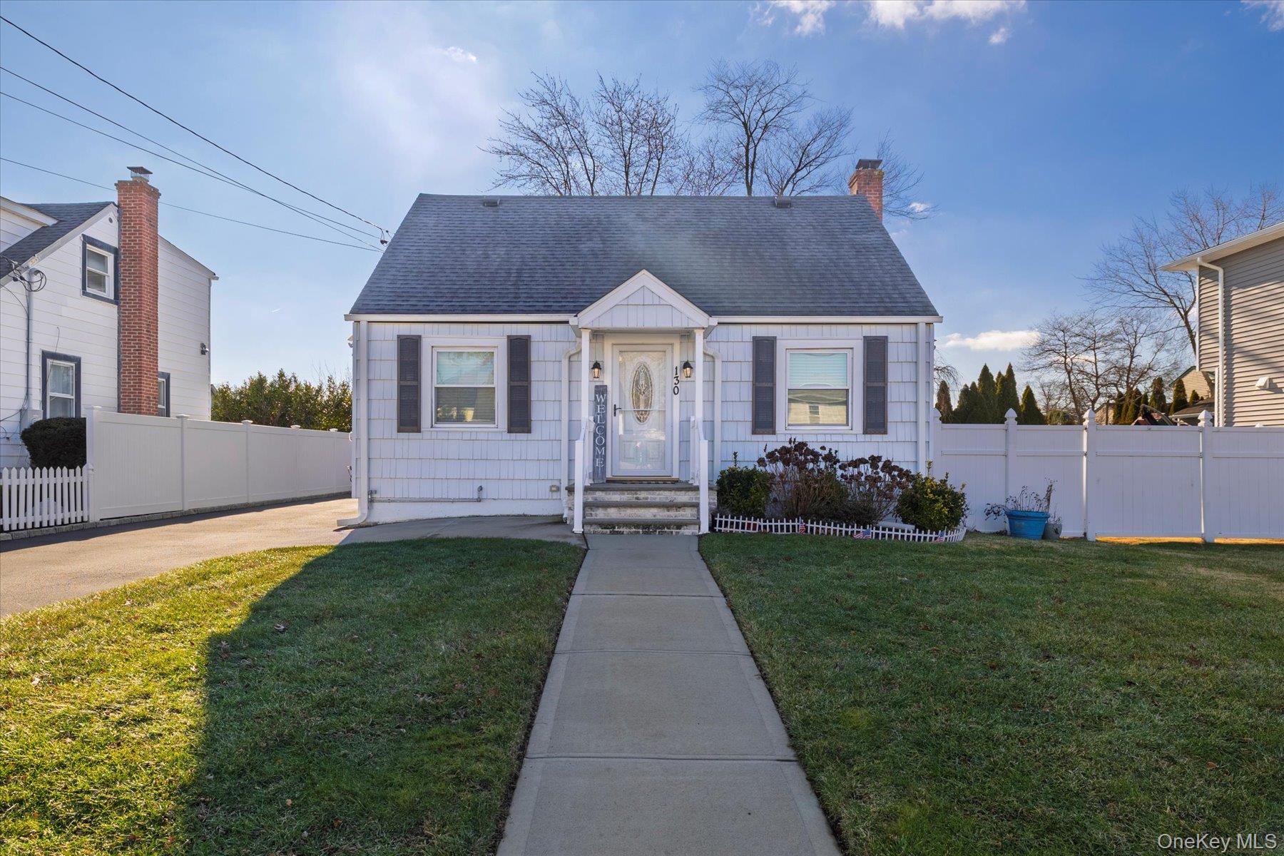 130 Cleveland Avenue, Massapequa, NY 11758