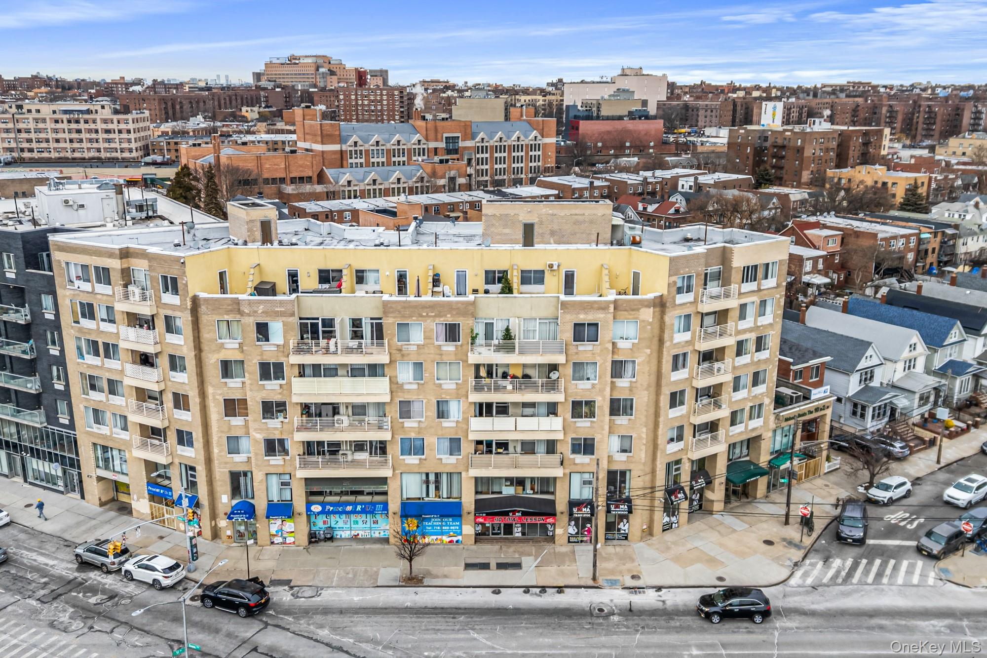 8115 Queens Boulevard # 3A, Elmhurst, NY 11373