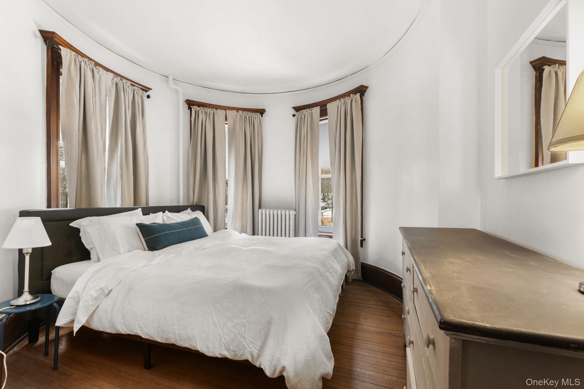 16 Bedford Road # 1, Katonah, NY 10536