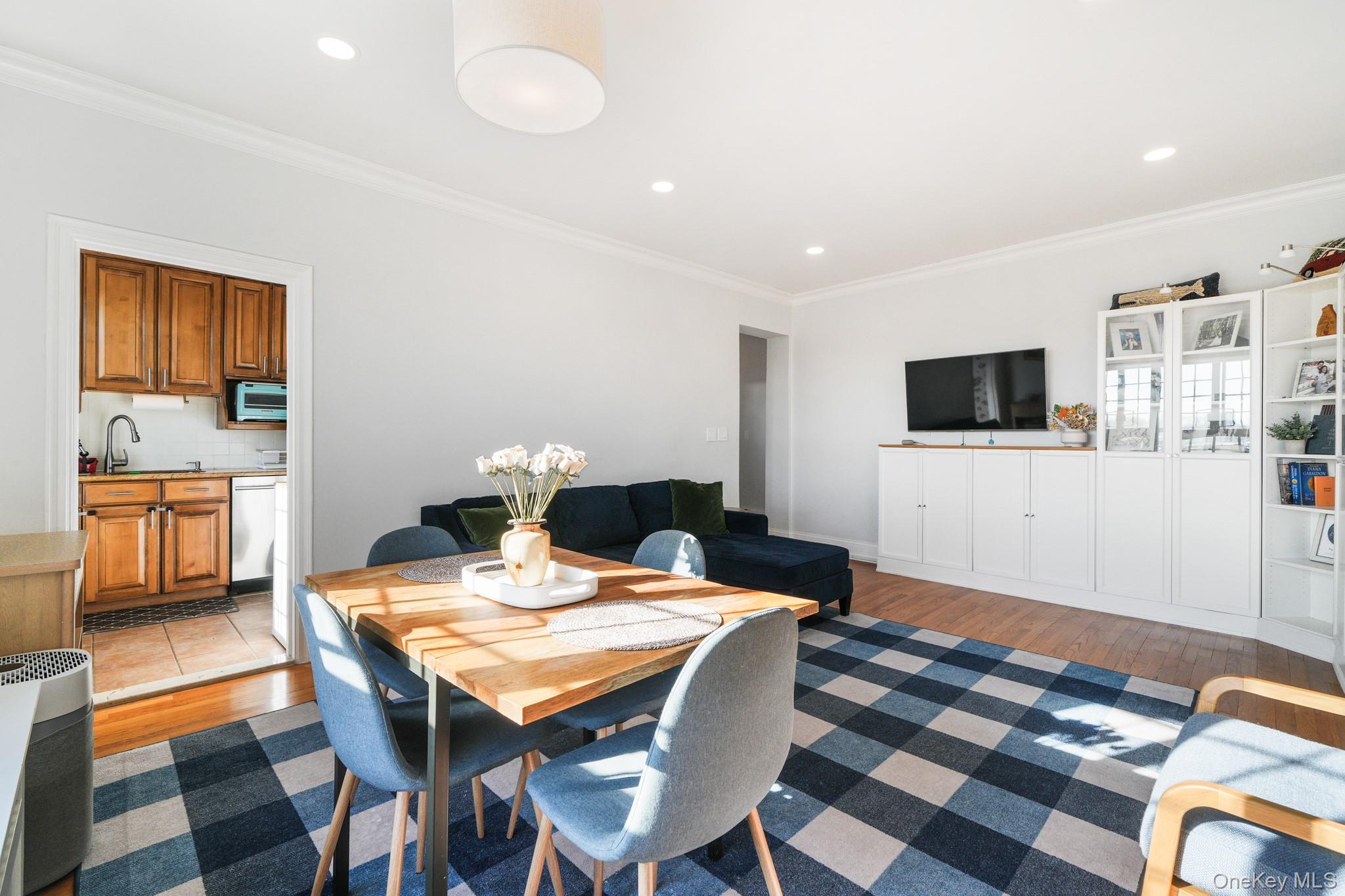 45 Pondfield Road W # 5F, Bronxville, NY 10708