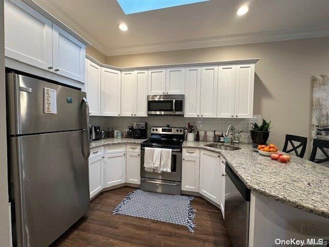 50-3K Stewart Avenue # 3K, Huntington, NY 11743