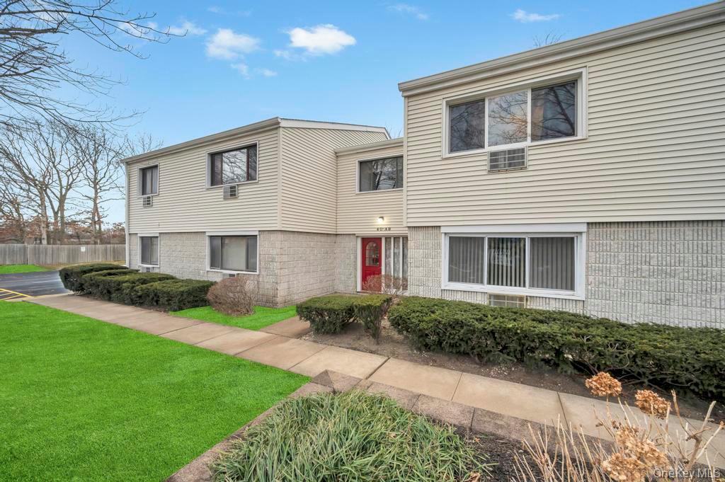 40 Richmond Boulevard # 3B, Ronkonkoma, NY 11779