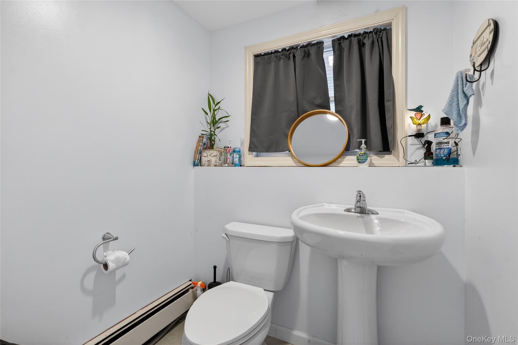 1076 Hoagerburgh Road, Wallkill, NY 12589