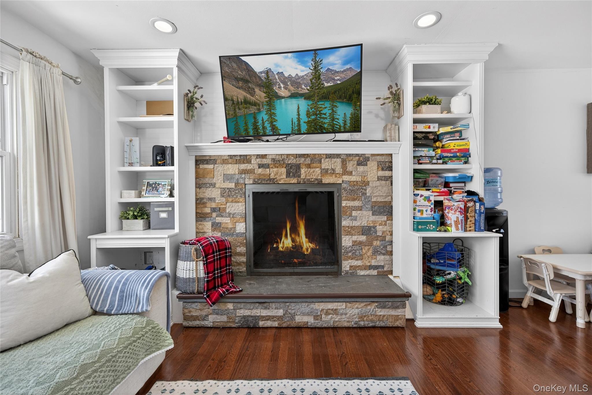 1076 Hoagerburgh Road, Wallkill, NY 12589